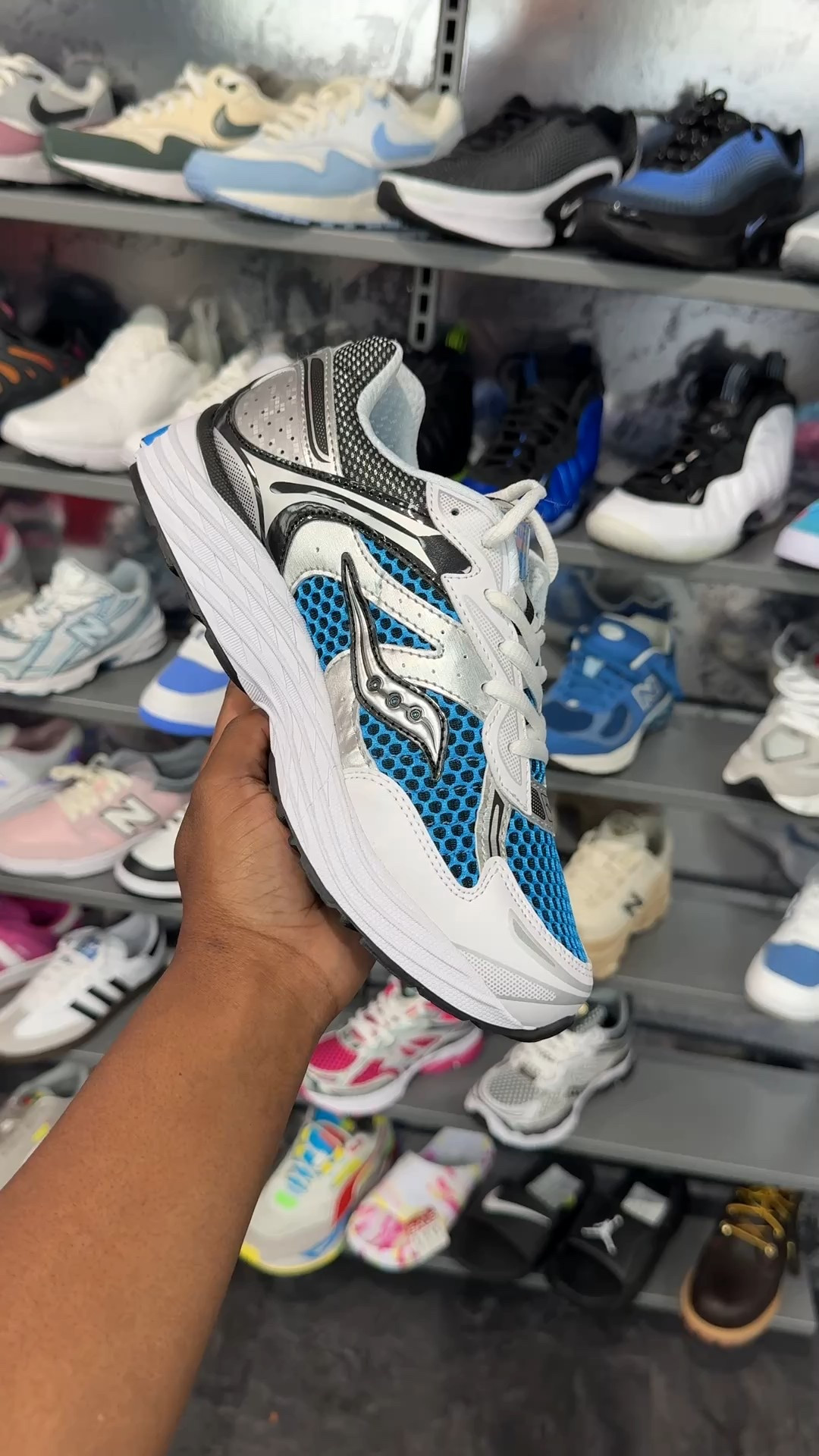 #saucony #sneaker 

#LTKStyleTip #LTKActive