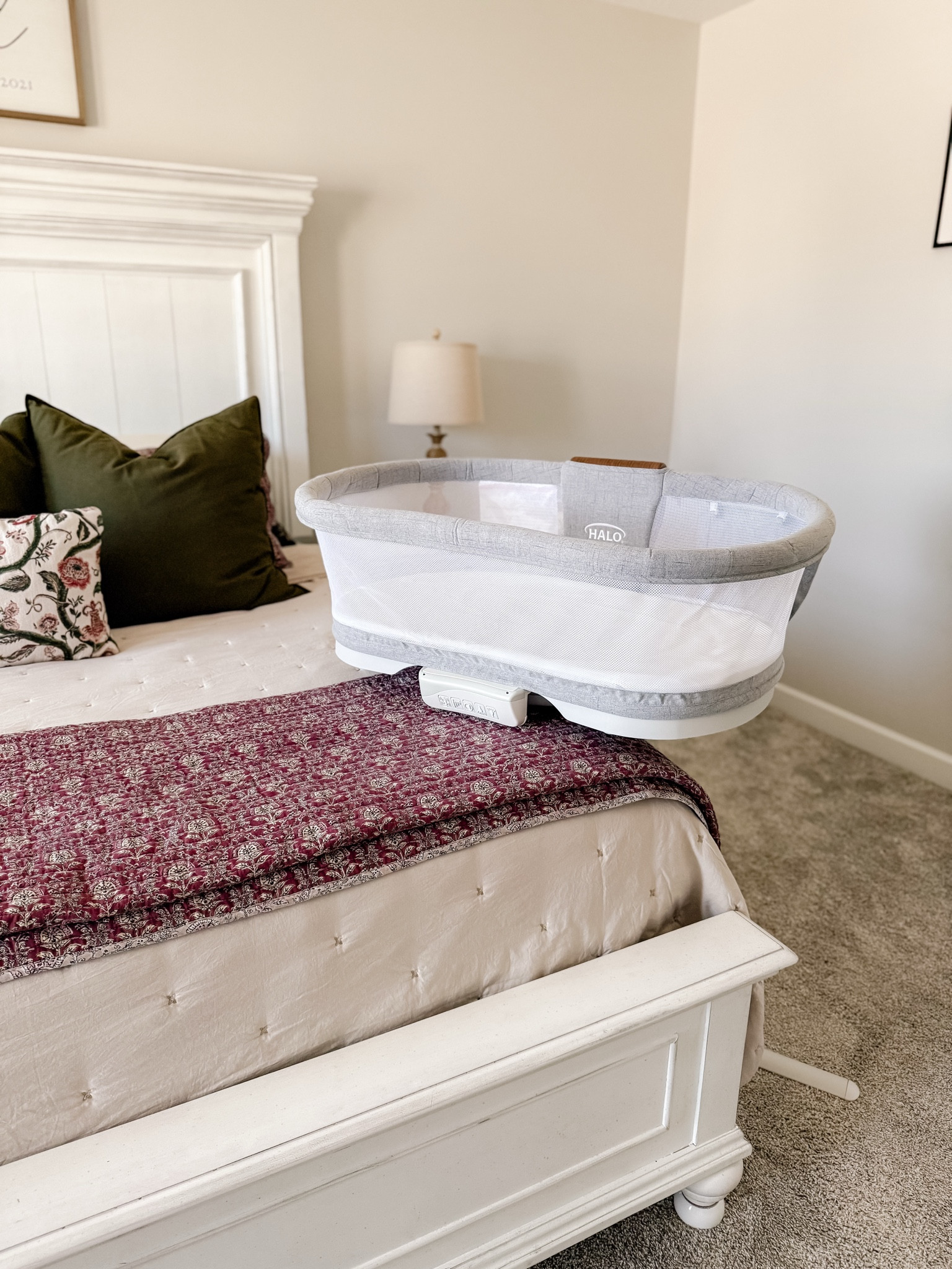 Let’s set up my side of the bed for baby girl's arrival! 👶🏻🎀 #ad Finally setting up our room with the @halosleep BassiNest Luxe just in time for baby girl to make her big debut! This bassinet has so many great features, but my favorite is the convenience! Make sure to check out my LTK Shop, for more of my favorite HALO Sleep products! 💤


#halosleep #halosleepsackswaddle #bassinestswivelsleeper #nestwithme #39weekspregnant #thirdtrimester #postpartumcart #nestingvlog 

#LTKBump #LTKBaby #LTKFamily
