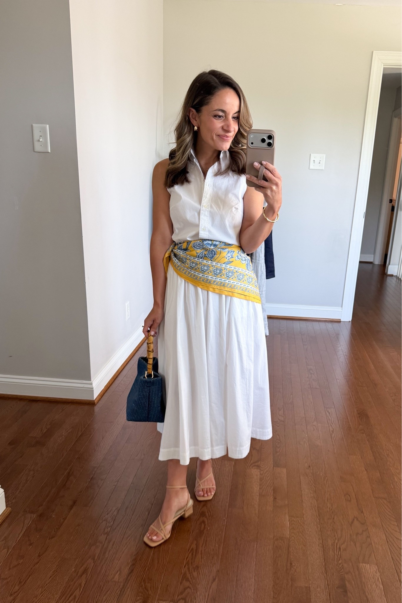 Four ways to style a cotton poplin midi skirt - petite friendly! 

Skirt (J.Crew Factory): xxs - I chose standard over petite for a little more length. It’s true to size and unlined. I add a slip with mine. 

Top (J.Crew Factory): xxs 
Scarf (Madewell) 
Shoes (Dolce Vita): true to size, snug across toes