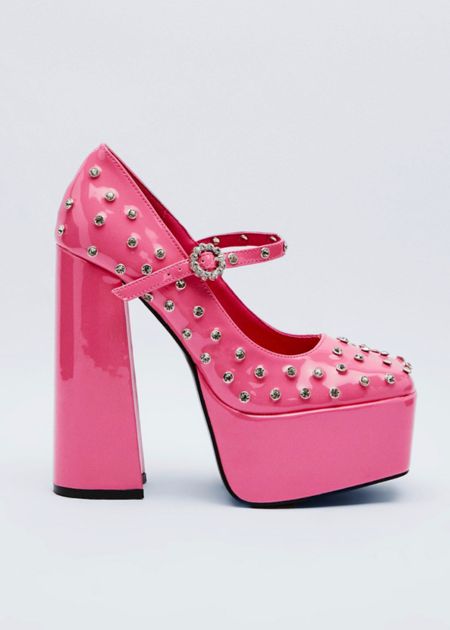 Pink platform heels 

#LTKunder50 #LTKshoecrush #LTKFind