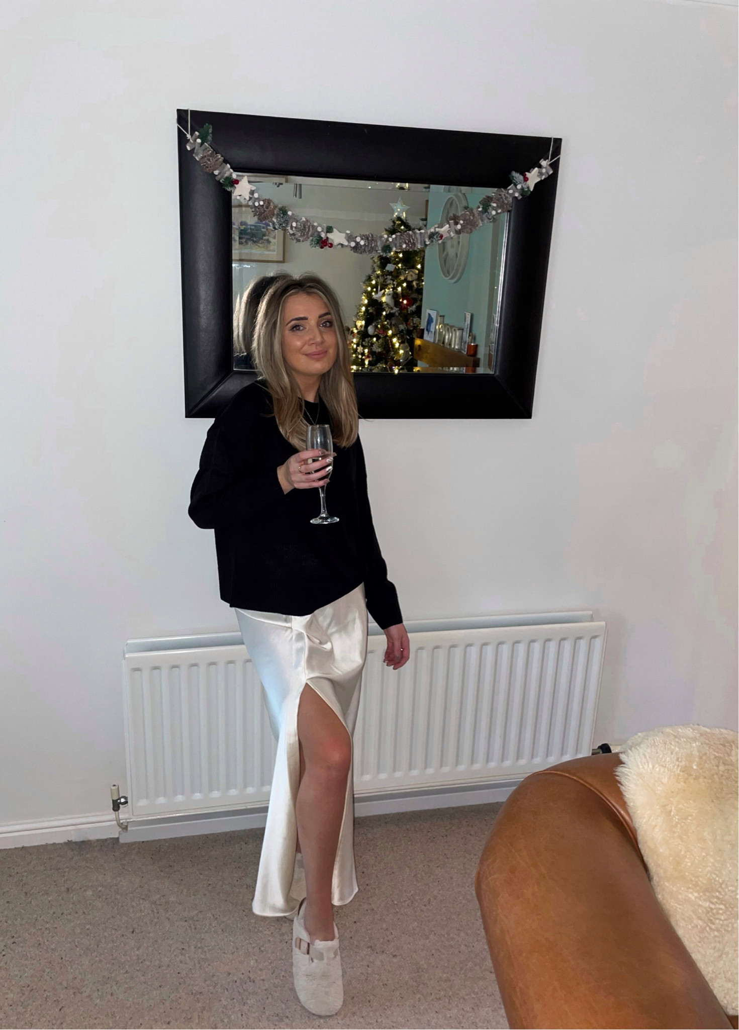 at this point, prosecco is acceptable at breakfast isn’t it? 🥂

Cream Satin Maxi Skirt, Black Jumper, Borg Slippers


#LTKunder50 #LTKSeasonal #LTKHoliday