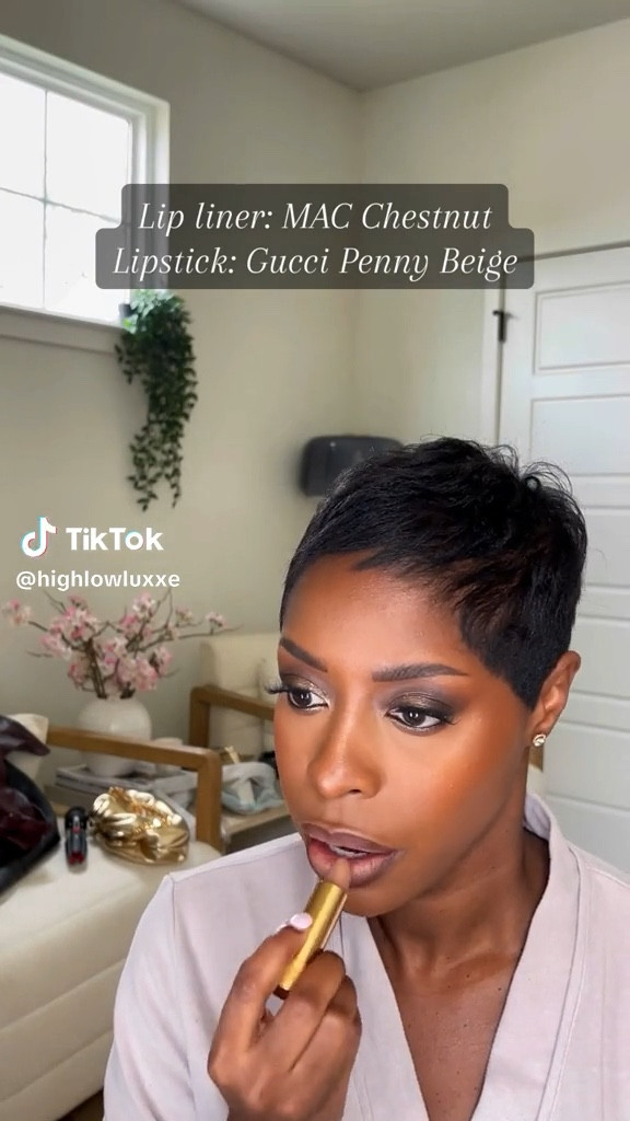 The perfect 90’s nude lip combo! Shop below! 

#LTKU #LTKFind #LTKbeauty