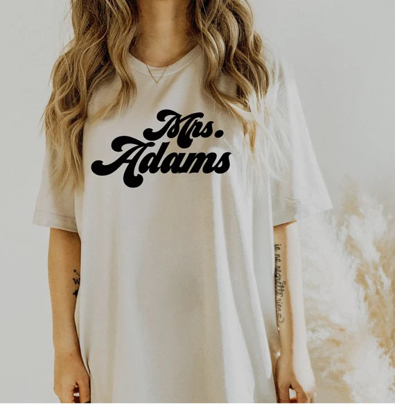 Mrs. Custom Tee Mrs. Bride T-shirt Bridesmaids T-shirts - Etsy | Etsy (US)