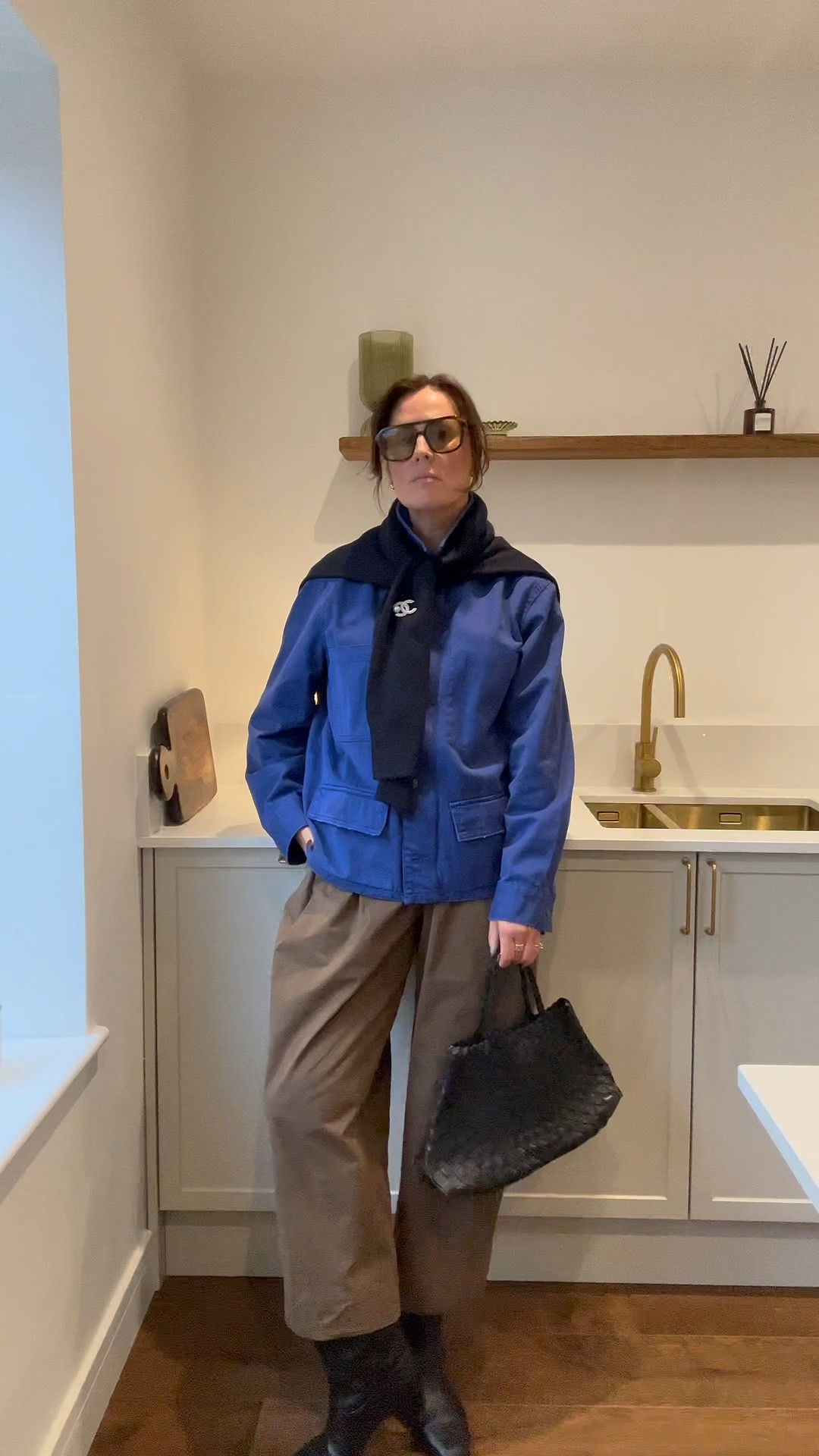 CHFW inspired!

Utility jacket outfits
CHFW outfits, blue & brown, weekend outfits, cobalt blue, barrel leg trousers, brown trousers, cos trousers, Uniqlo trousers pin brooch, sunglasses 

#LTKwinter #LTKFashionMonth

#LTKuk