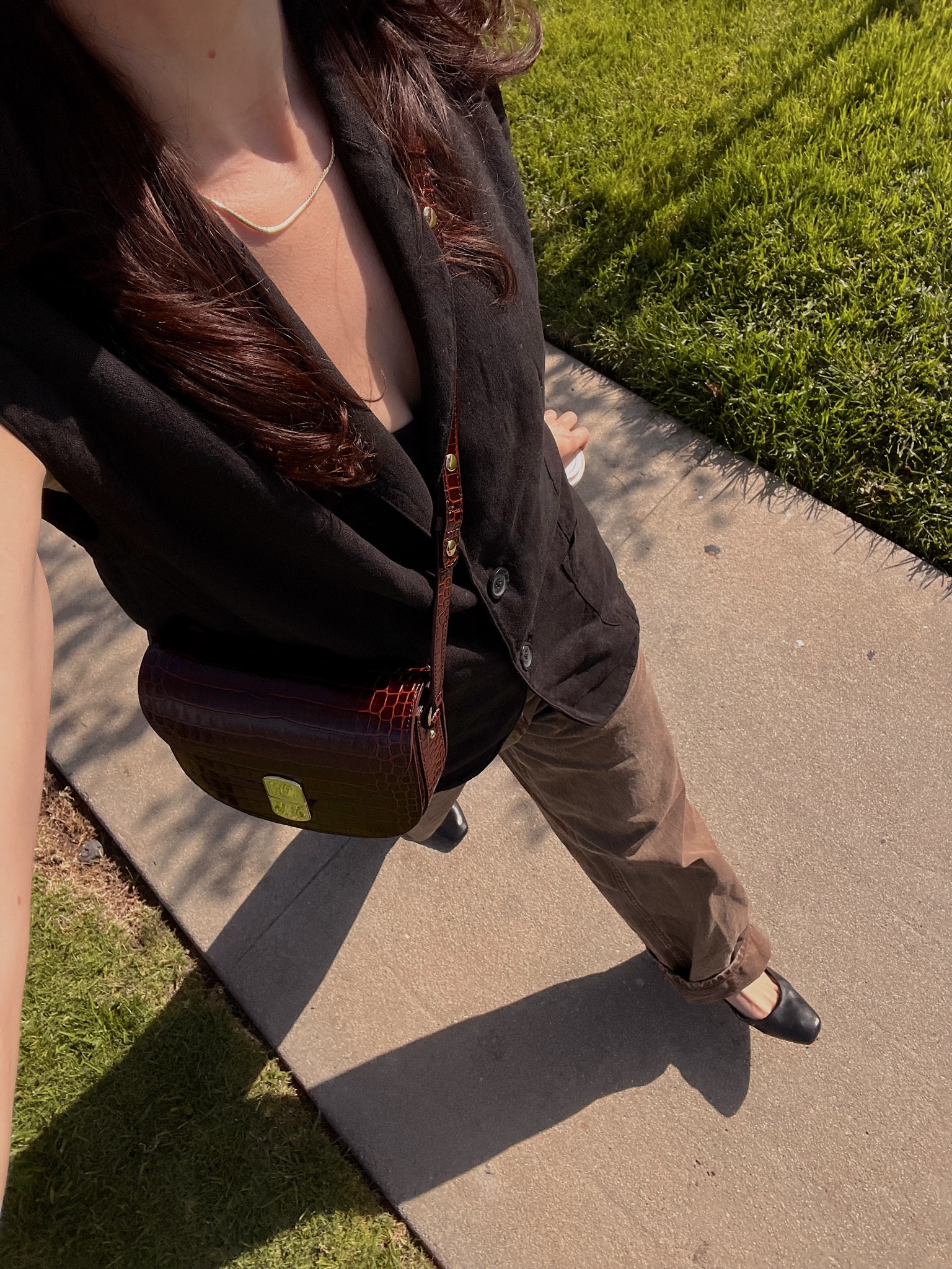 the vest obsession continues 

#LTKstyletip #LTKSeasonal #LTKfindsunder100