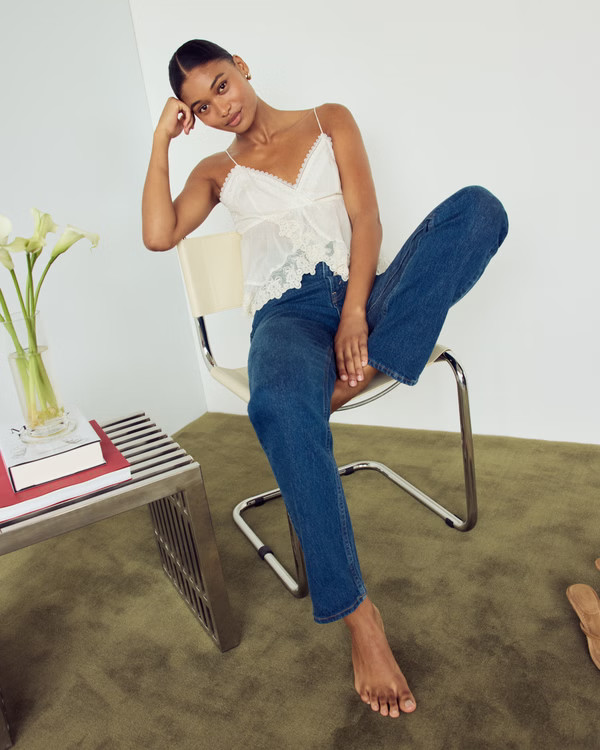 Curve Love Ultra High Rise 90s Straight Jean | Abercrombie & Fitch (US)