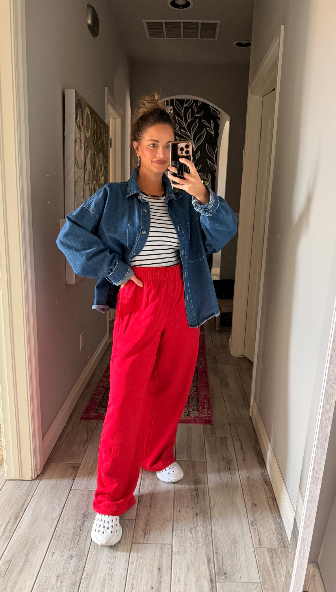 These wide leg sweat pants are so good, with pockets in the perfect red.
I’m in a medium and they’re the perfect oversized fit. They’re under $13 but currently there’s a sale on a 2 pack for $15. 

#LTKmomlife #LTKActive #LTKHoliday