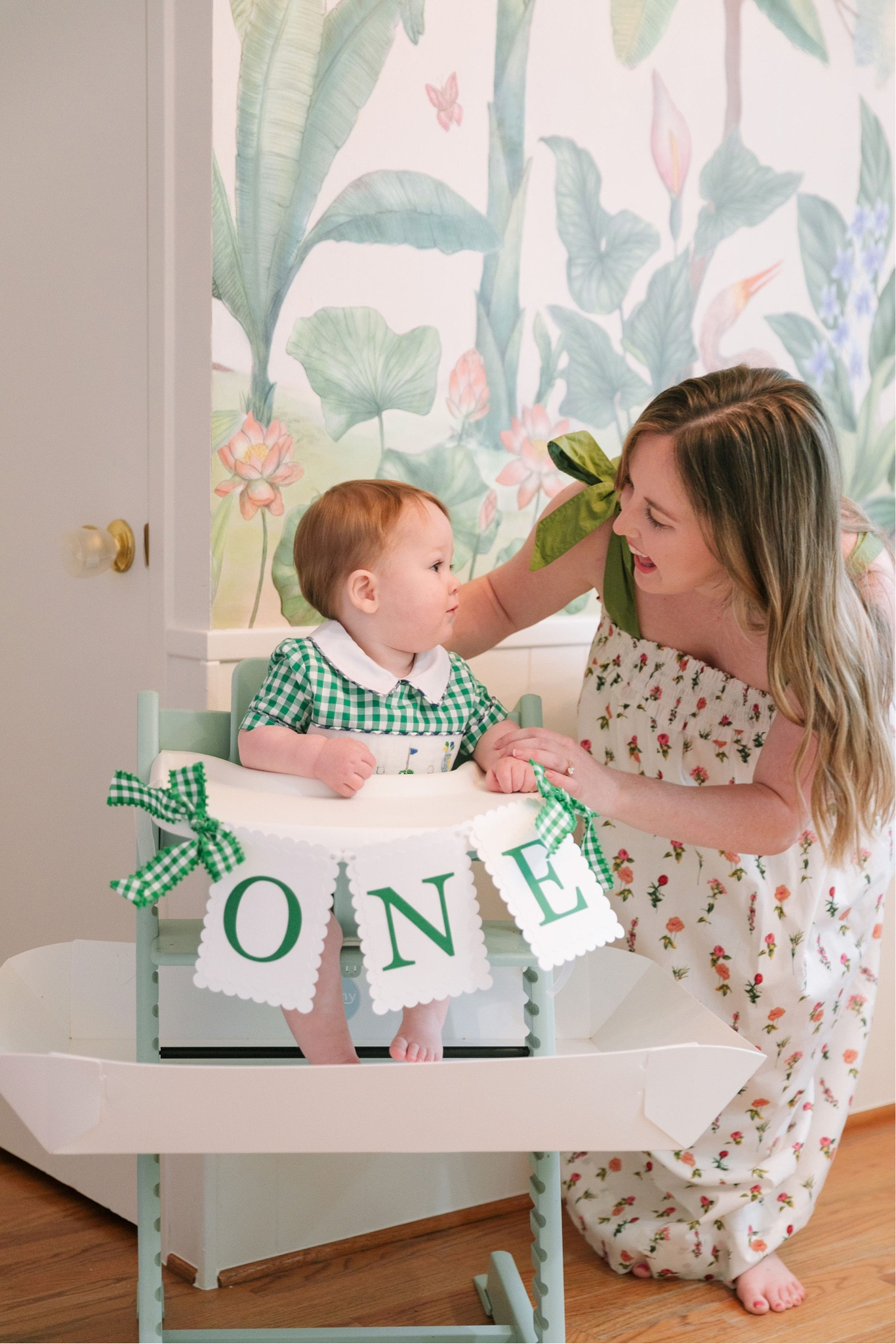 Ashley Butterfield celebrates her sons first birthday with a hole in one golf partee theme. 

#LTKfamily #LTKbaby #LTKkids