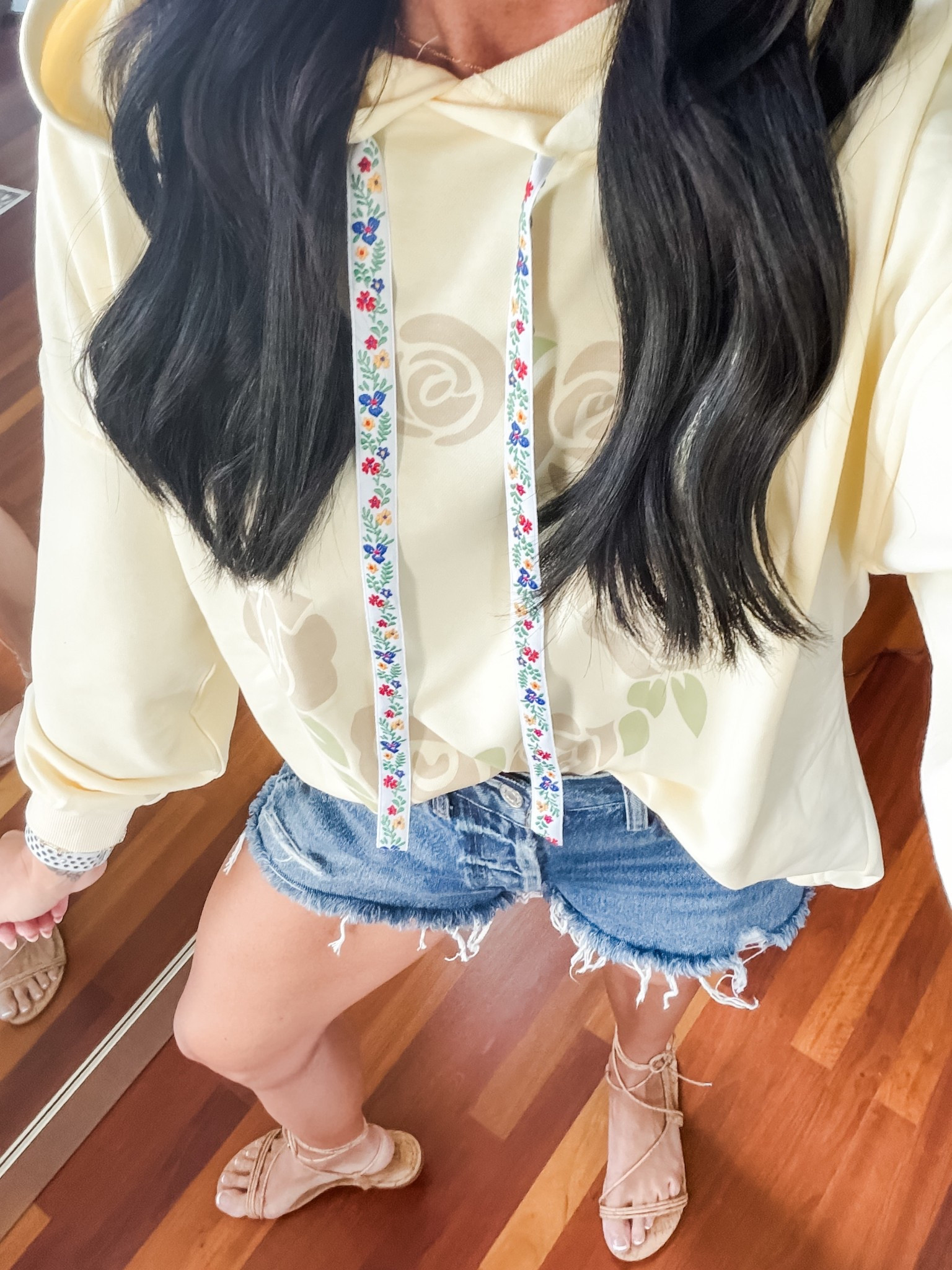 Such cute details on this hoodie!
And it’s on salee

#LTKMothersDay #LTKSaleAlert #LTKootd