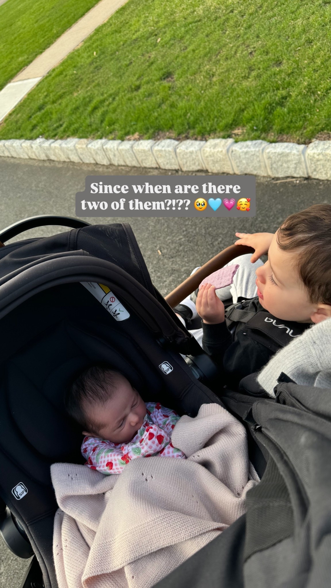 I have 2 kids now?!?! 🥹 loving this lightweight travel double stroller for walks and everyday activities with my littles 🩵🩷 it also is compatible with my Nuna Pipa infant car seat — just snaps right in!

#LTKKids #LTKTravel #LTKBaby