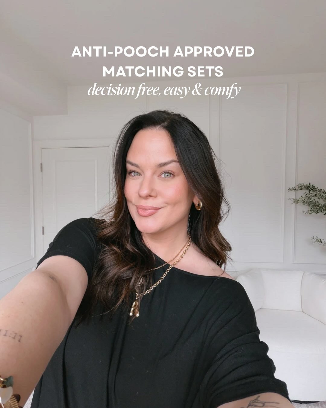 use SET & I’ll send you the 🔗 to everything 🧸☁️🤎 it’s lounge set szn.. aka the most wonderful time of the year.. & as the supreme authority of all things comfy, cozy and cute.. these are some of the best matching sets!! anti-pooch approved, of course ♡ I love that they’re so versatile, require zero thought & you can throw on and go.. 

#antipooch #loungesets