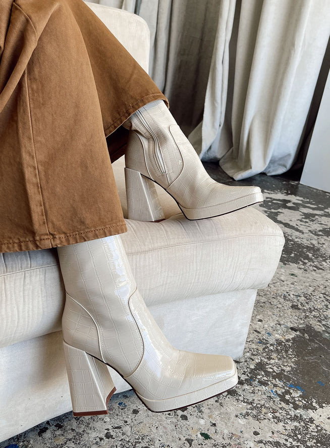 Jamie Croc Platform Boots Cream | Princess Polly AU