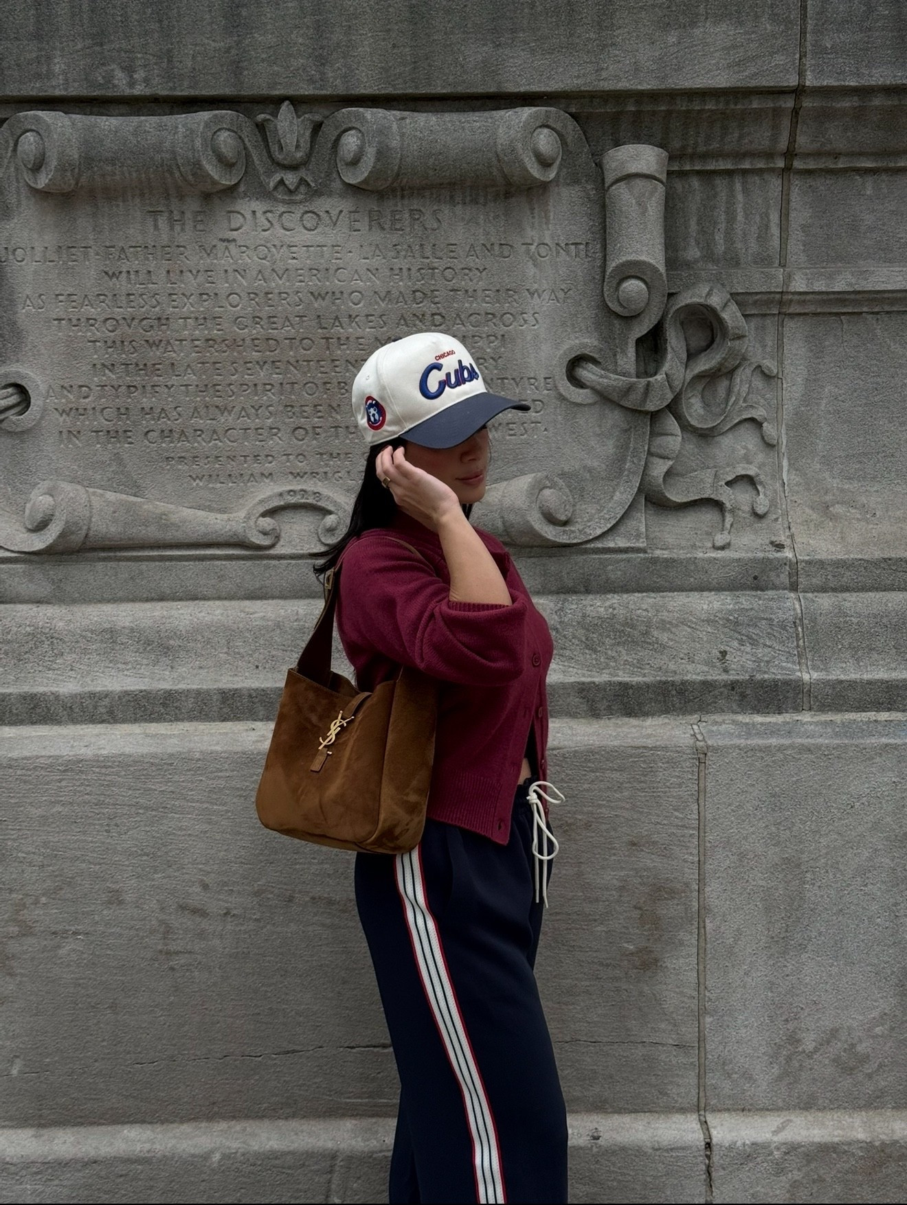 The comfiest & most chic outfit to sight see 

#LTKcanada #LTKstyletip #LTKfall