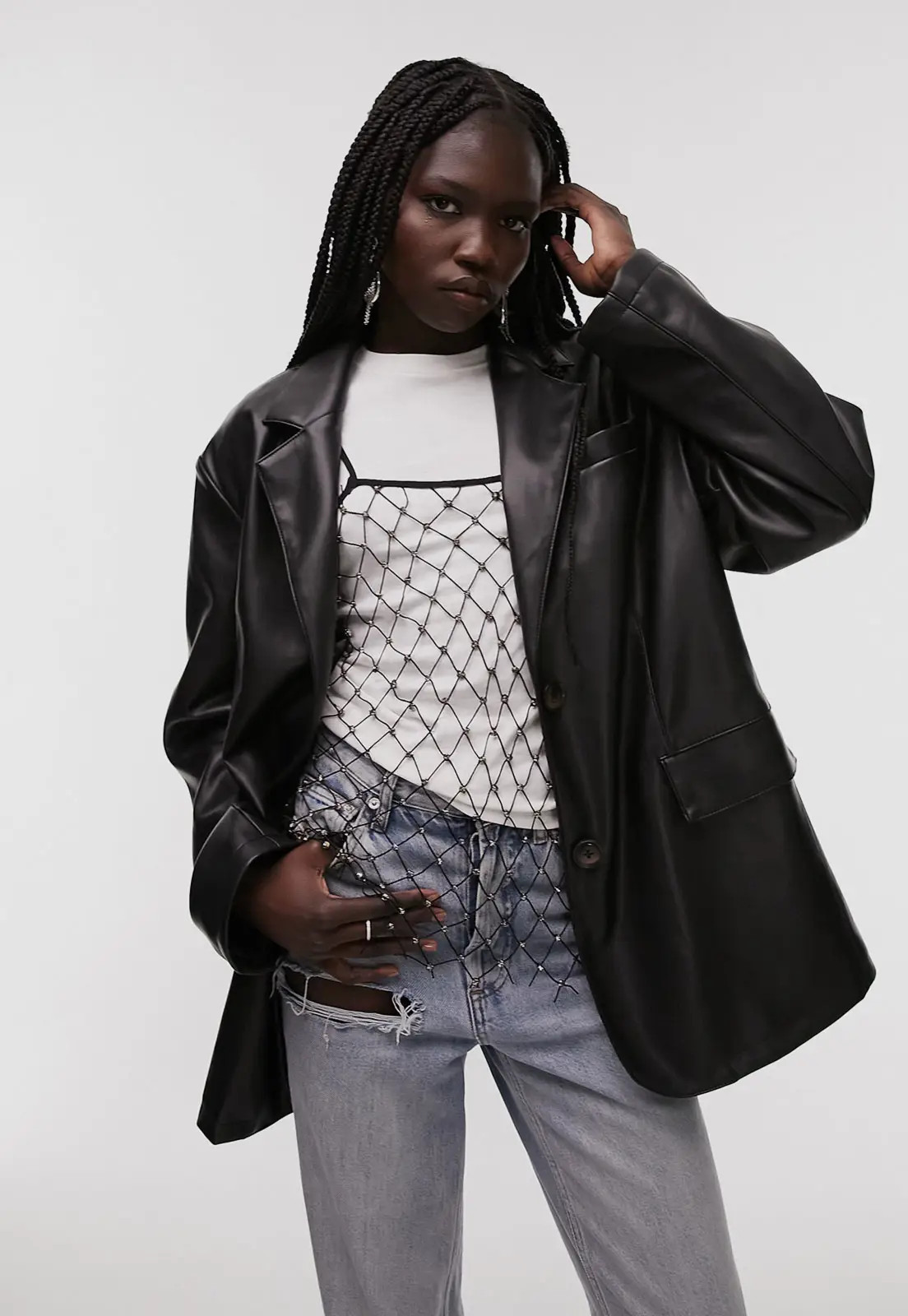 Blazer TOPSHOP Oversized Resinado Preto | Dafiti (BR)