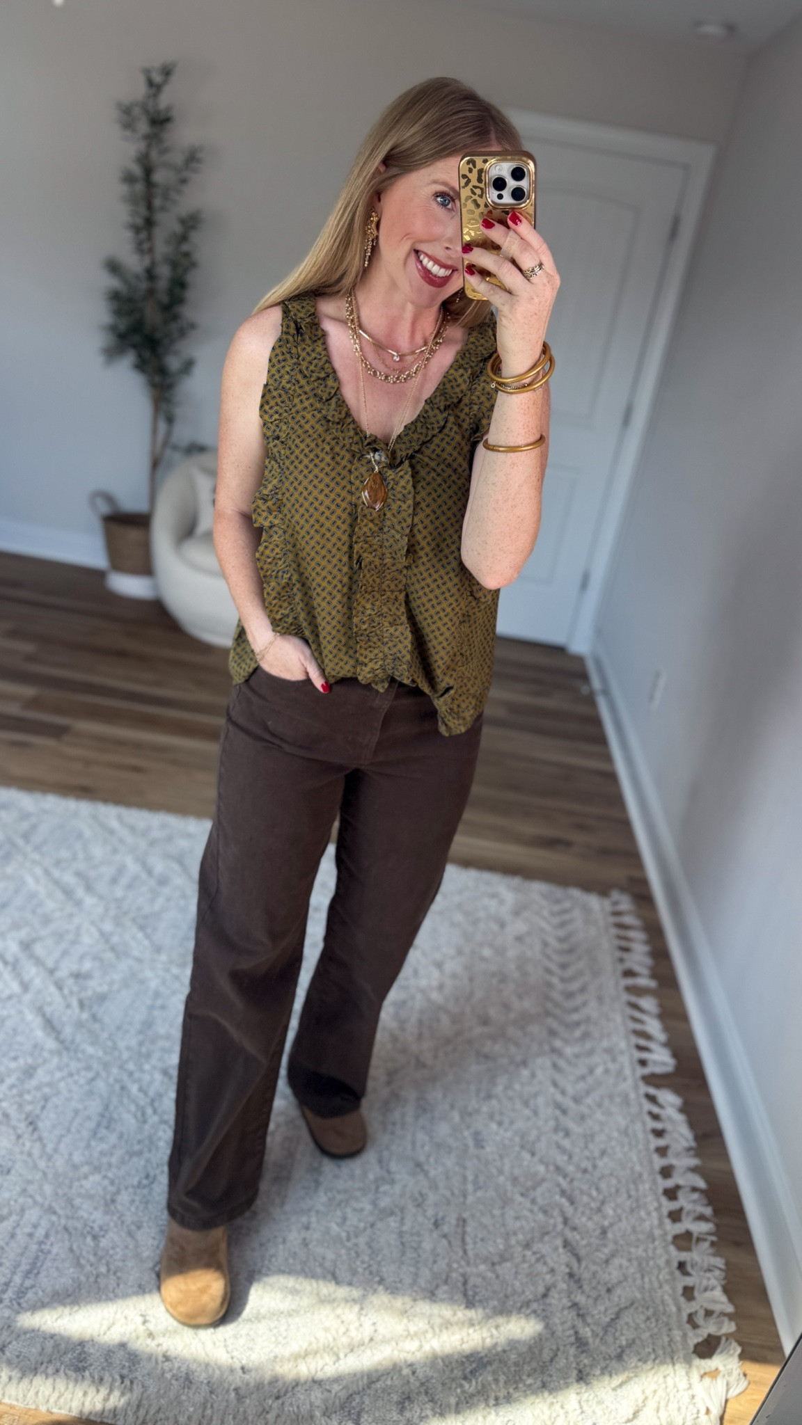 Weekend Walmart Wins try-on
Ruffle tank- small, runs big
 Brown jeans- medium, could do small.

#LTKootd