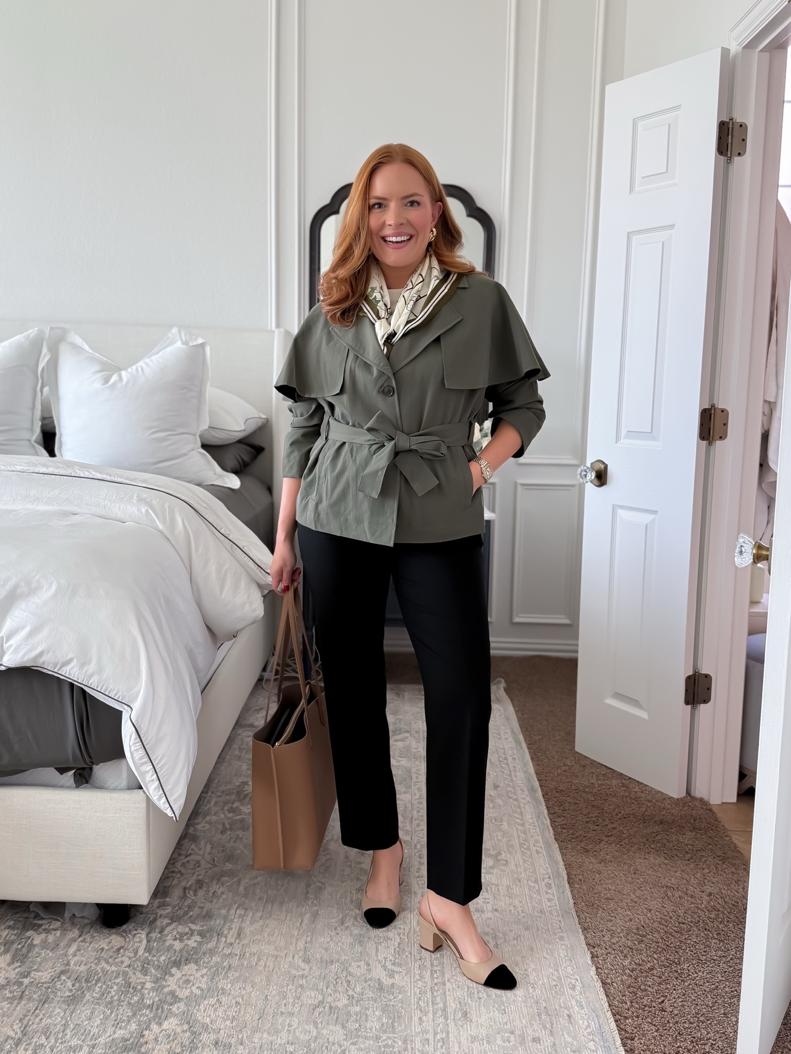 Modern business casual outfit for travel days, presentations, or when you want a little edge.
A statement cropped trench coat over classic black trousers keeps things interesting while still office-appropriate.

Sizing:
Cropped Trench Coat – size S (slightly oversized)
Trousers – size M (TTS)
Top – size S (TTS)
Shoes – TTS

Perfect for: airport to meeting outfits, creative office looks, elevated business casual, fall office outfits.

#fallworkwear #blacktrousers #businesscasualoutfit #womenatwork #modernworkwear #capsulecloset

#LTKmomlife #LTKWorkwear #LTKgrwm