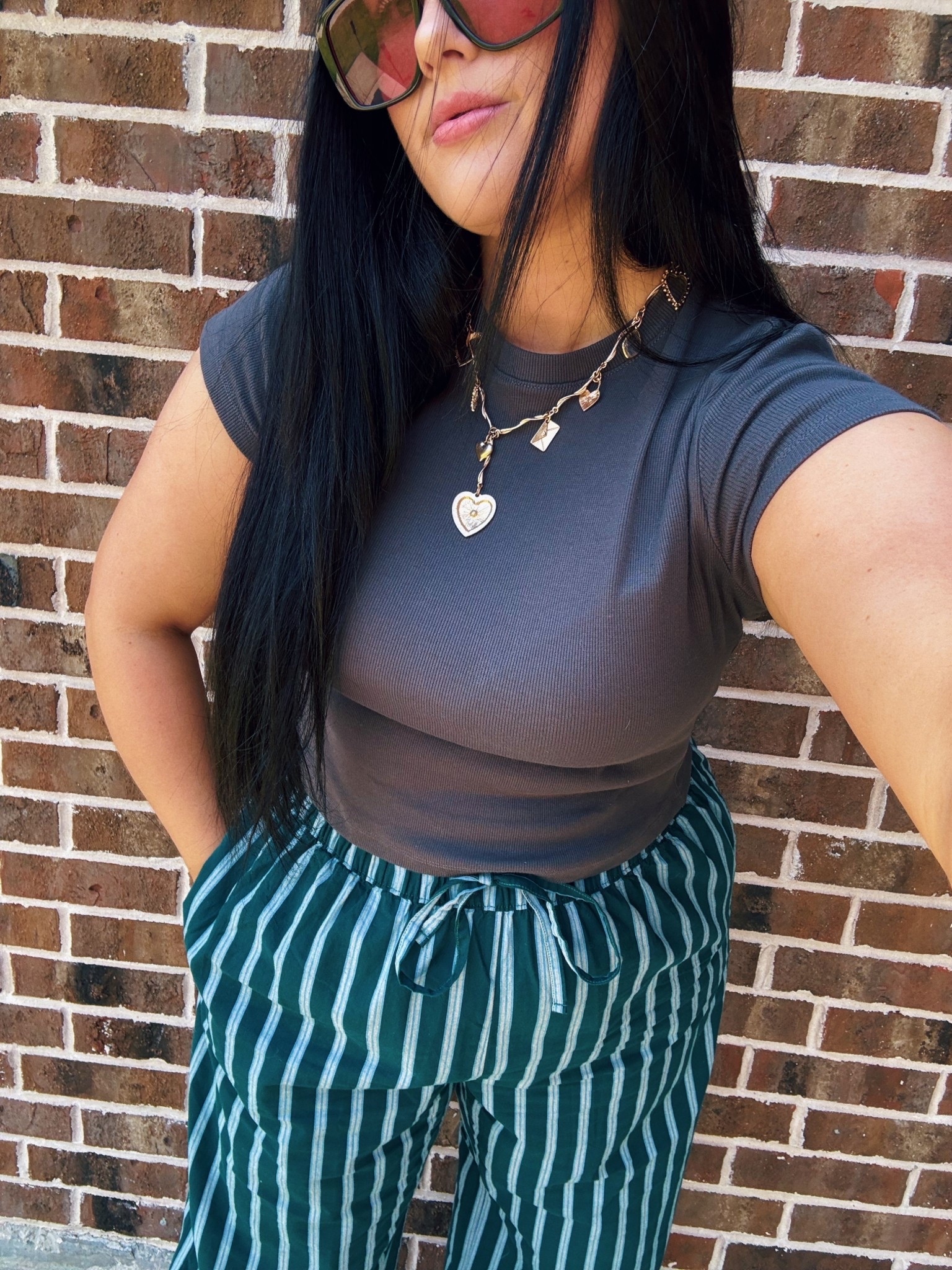 is this giving cool millennial mom 👀✨💅🏼

#LTKMidsize #LTKFindsUnder50 #LTKStyleTip