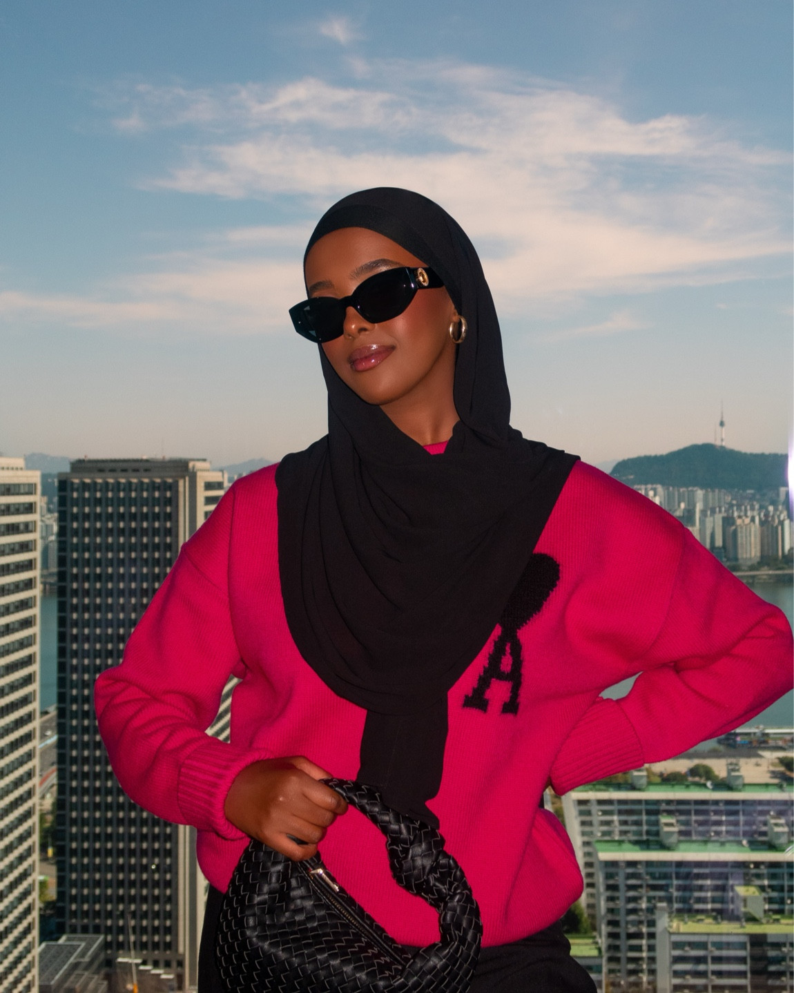 pink winter jumper outfit inspo, modest fashion, autumn outfit 💞