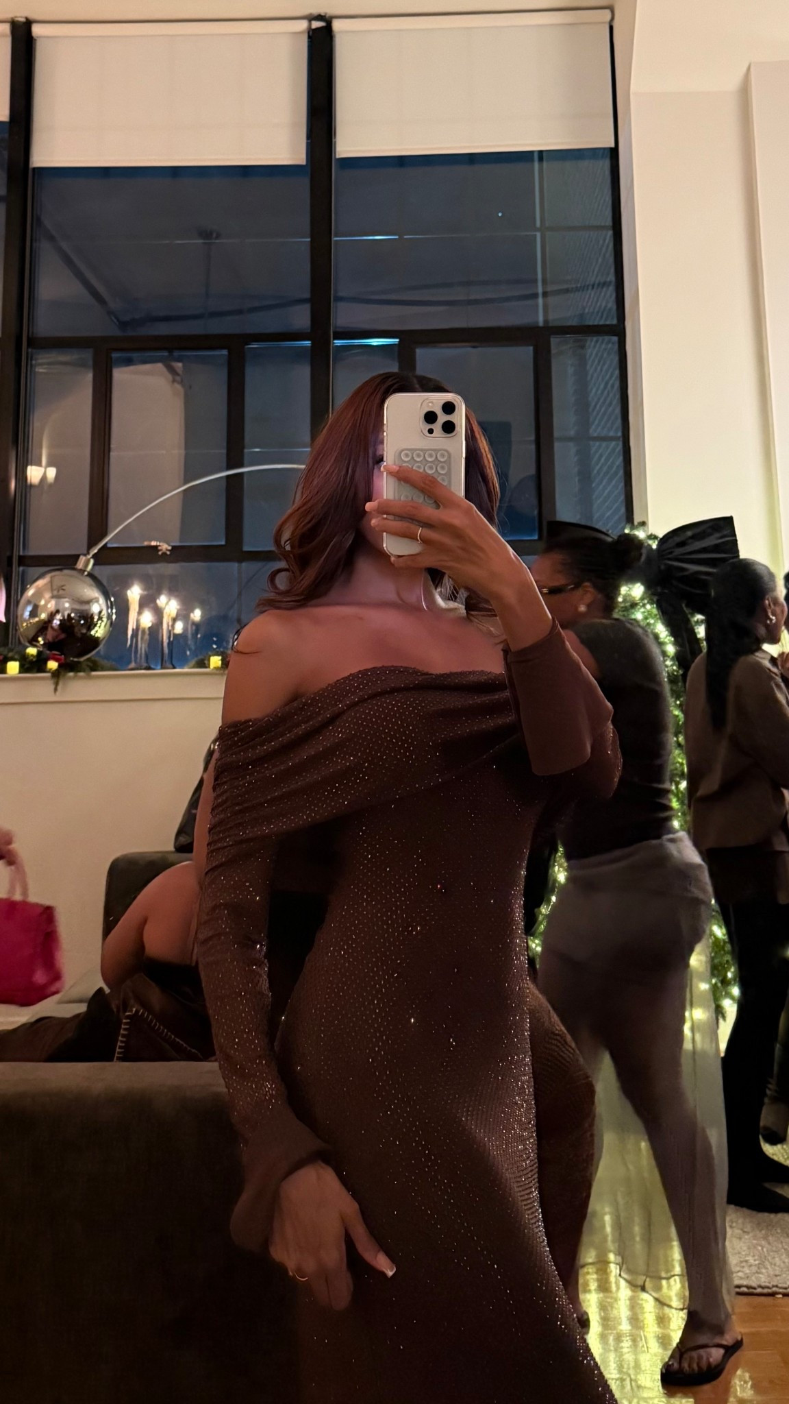 Wearing an XS in this off the shoulder maxi dress 🤎 Perfect for a Holiday Party ✨

#LTKSaleAlert #LTKHoliday #LTKootd