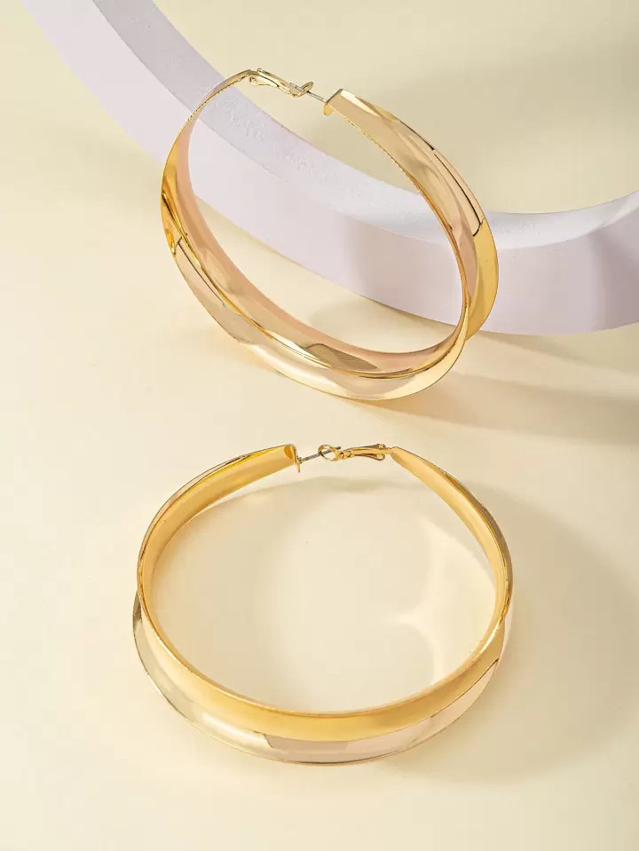 1 Pair Of Punk Oversized Wide Hoop Earrings For Women, Suitable For Party And Daily Wear | SHEIN