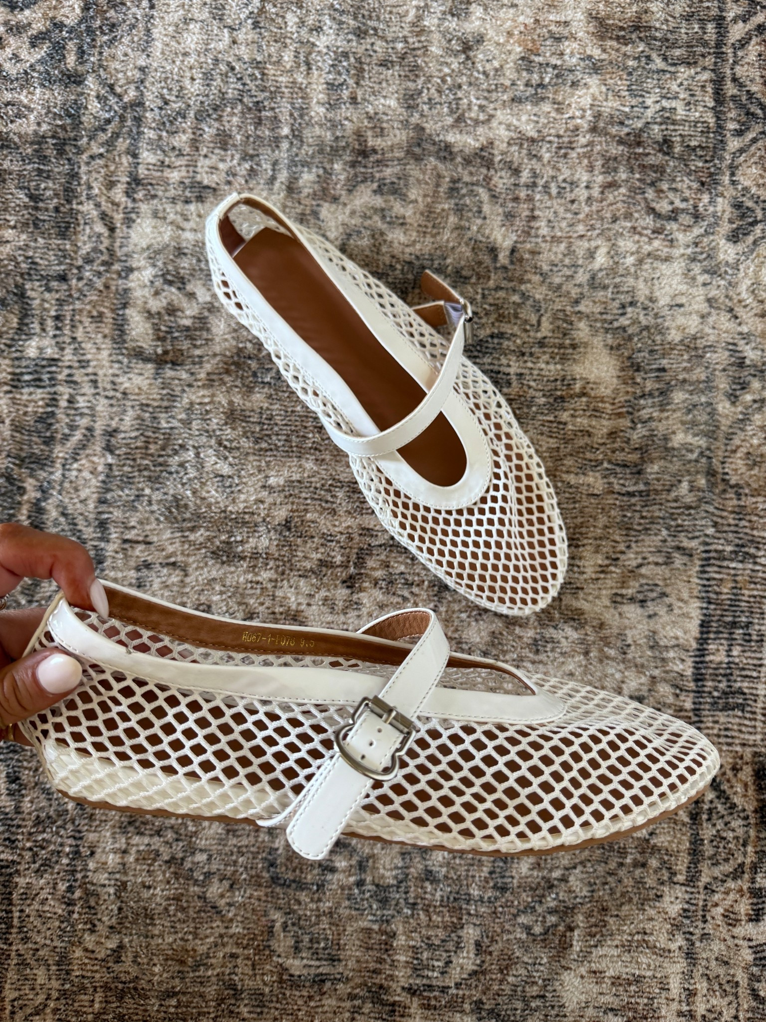 Mesh ballet flats. Back to school. Teach outfits. East coast summer. Workwear 
. Whimsical dresses. Travel outfit. Pickleball . On cloud shoe. Sneakers. Fall shoes. NSale. Nordstom anniversary sale. . Girls trip. Summer sets. 2 piece set. Summer fashion. Pickleball outfit. Save vs splurge. Prime day deals. Socks. Amazon. Wedding guest dress. Beach wedding. . Hanes tank tops. Summer dress. Workwear. Teacher. Back to school  Prime day. Sale. Prime day deals. Country concert outfit. Sandals. Linen pants. Lake must have. Boat trip. The best radio I’ve traveled on several trips with and is waterproof. . Swimsuit fits true to size. Free people looks for less set fits true to size, wearing medium. Travel outfit. Girls trip. 
Vacation outfits. Butter yellow. Date night outfit. Linen pants sized up to large. Date night. American flag sweater. Costa Rica.  Fall fashion. NSale. Nordstrom anniversary sale. Vacation outfit. Butter yellow. Outfit fits true to size, but I Sized up to large in tee and boxer shorts for this oversized fit. Swimsuit. Bikini. Coverup. Linen pants. Sized up to a large in the top and sweatpants for this fit. Summer outfits. Sandals. . Swimsuit. Travel outfit. Resort wear. Maxi dress. Spring wedding guest dress. Wedding guest dress 2025. Graduation outfit. Workwear. Cardigan. Maxi dress. Resort wear. Date night. Spring 2025. Activewear all fits true to size. The loose free people looks for less top sized up 2 sizes to XL for that very oversized fit. Butter yellow. Weighted vest. Workout outfit. Sports bras fit tts. Nike shoes perfect to workout. A few spring favorites and things I don’t regret buying. Spring fashion. Daily deal. Beauty. Travel. Adidas sambas. Adidas. 




alert

#LTKSaleAlert