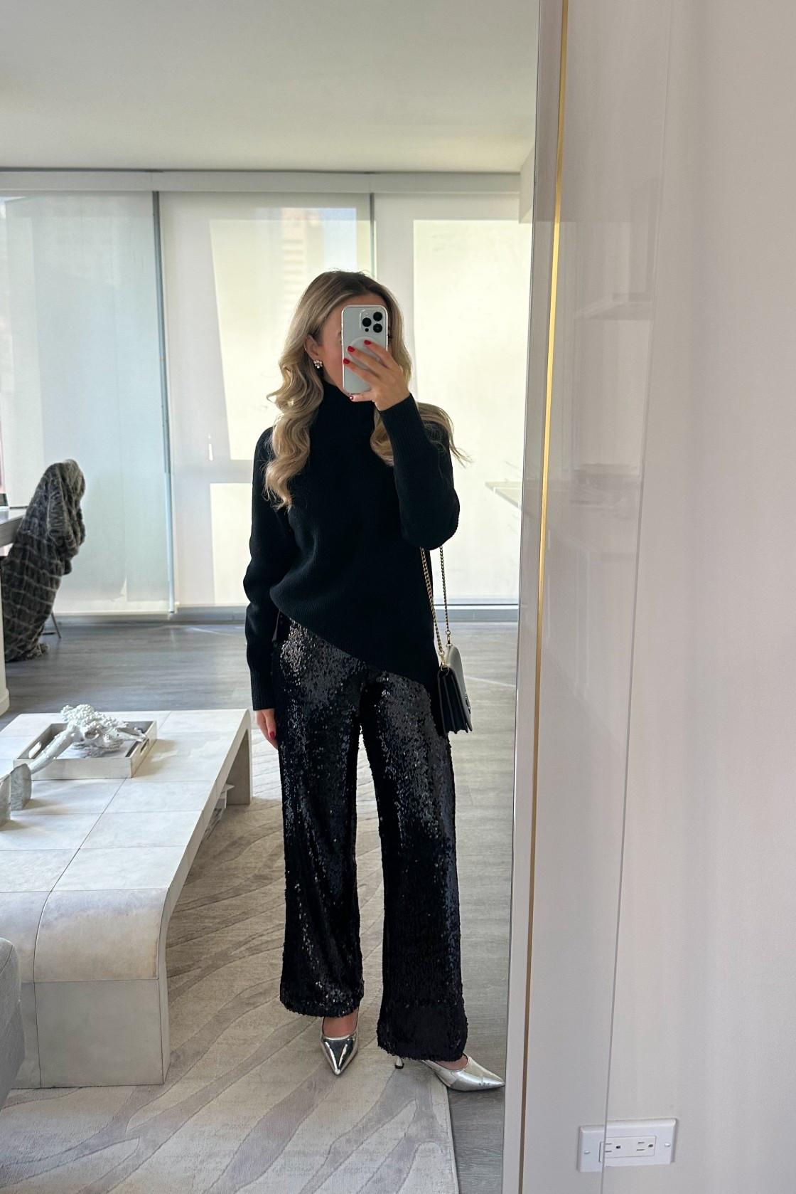 Holiday Party Outfit Idea / New Year’s Eve Outfit Idea 
• sparkly sequin pants paired with an understated cozy sweater for the perfect mix of glam and comfort

- these pants are available in petite sizing 


#LTKPetite #LTKHoliday #LTKootd