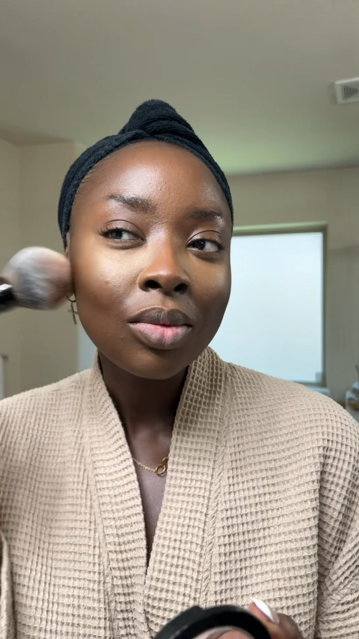 GRWM: powder my face with me using Sephora collection micro smooth powder in shade Espresso 

#LTKfindsunder50 #LTKstyletip #LTKbeauty