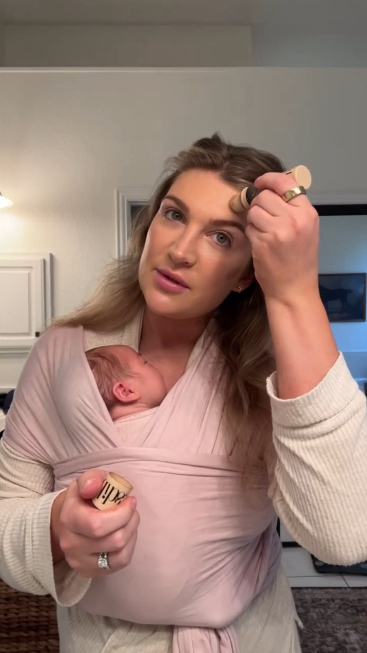 LTK SPRING SALE: Sharing my favorite makeup picks from DIBS! Love these products for every day and full glam - all great for summer too! 

Shades:
Duo stick: #3 & #5.5
Blush: Pop star
Gloss: Kiss me quick

Make sure you use the in-app code for savings! 💸

Make up routine, blush, contour, contour stick, makeup product, makeup on sale, beauty finds, highlighter, bronzer, lip gloss, makeup brushes, skincare and makeup.

#LTKBeauty #LTKSpringSale