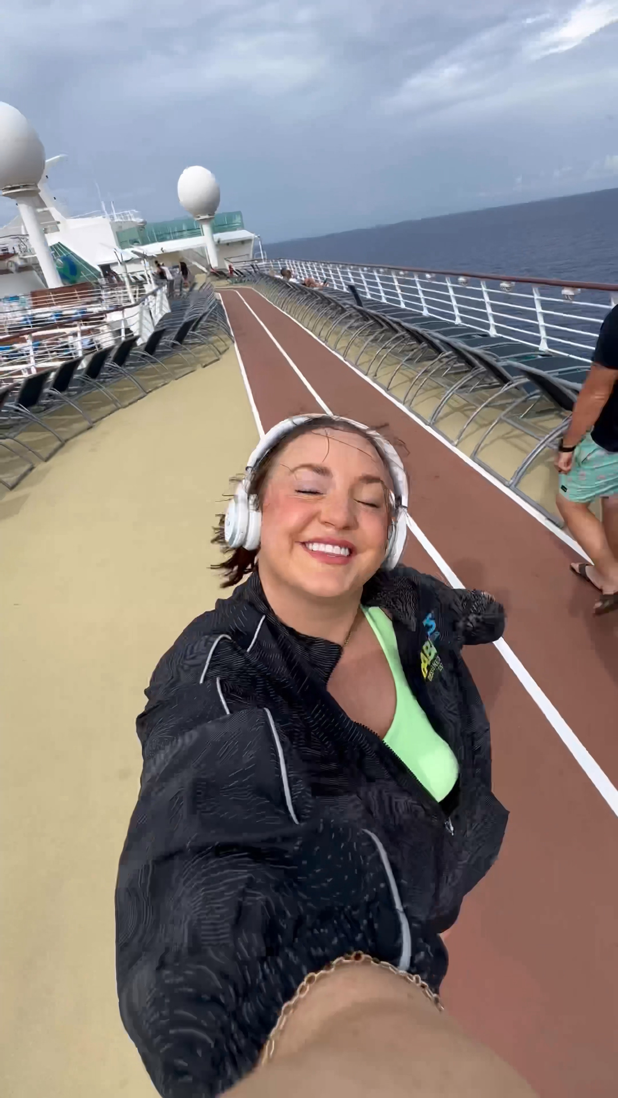 Wellness walk outfit! Perfect for fall trips to the gym! 

#LTKSeasonal