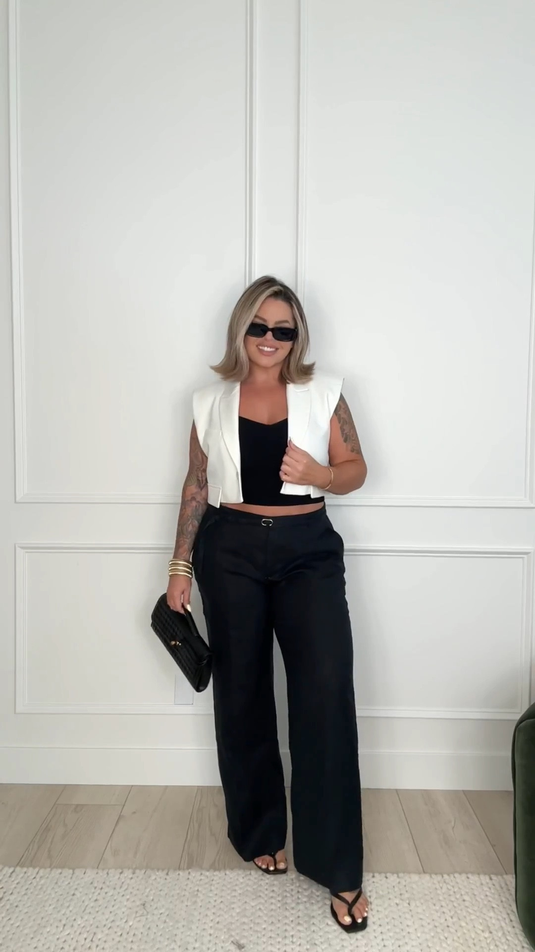 Stackable code AFSUMMER for extra 15% off on Abercrombie items 

Black pants 31L 
Black tube top L 
Vest XL linked exact and a different color 
Yellow top L 
White pants 31 L 
Sandals TTS 

#Linen #Yellow #Abercrombie #Sale  #pants 

#LTKFindsUnder50 #LTKMidsize #LTKSaleAlert