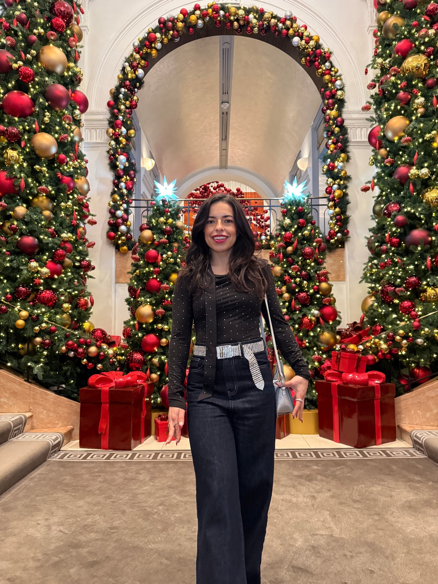 Casual holiday outfit idea! Black rhinestone top with dark denim wide leg jeans and sparkle belt from Amazon 

#LTKSeasonal #LTKHoliday #LTKPetite