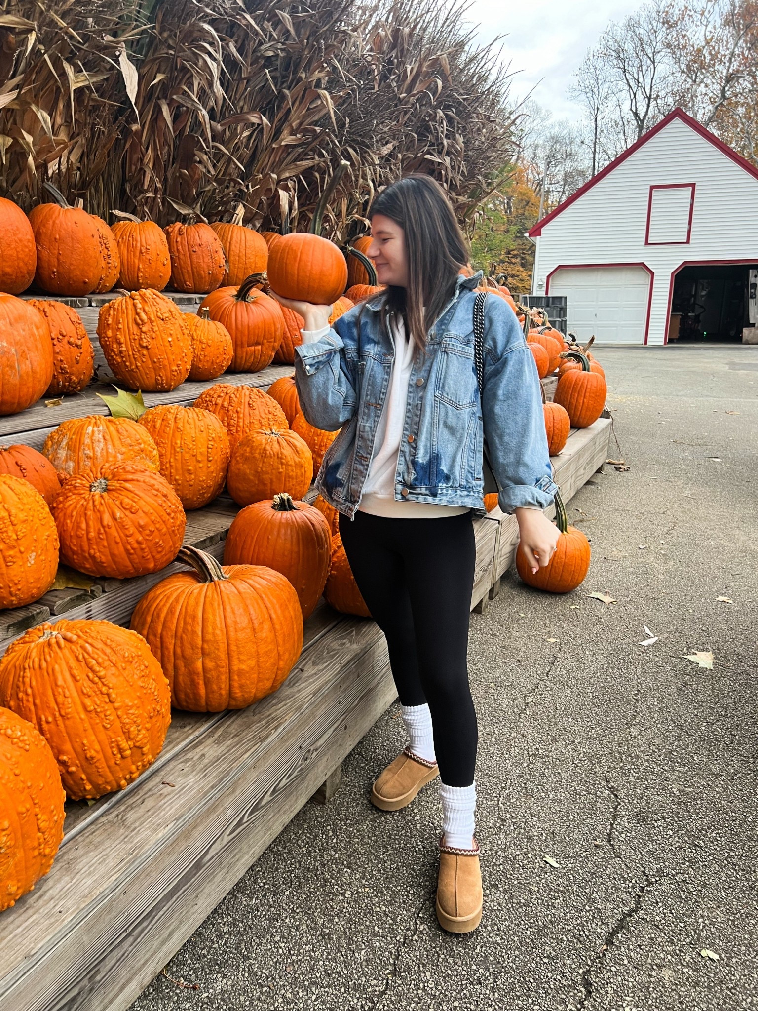 Pumpkin patch outfit! 

#LTKSeasonal #LTKHalloween #LTKFindsUnder50