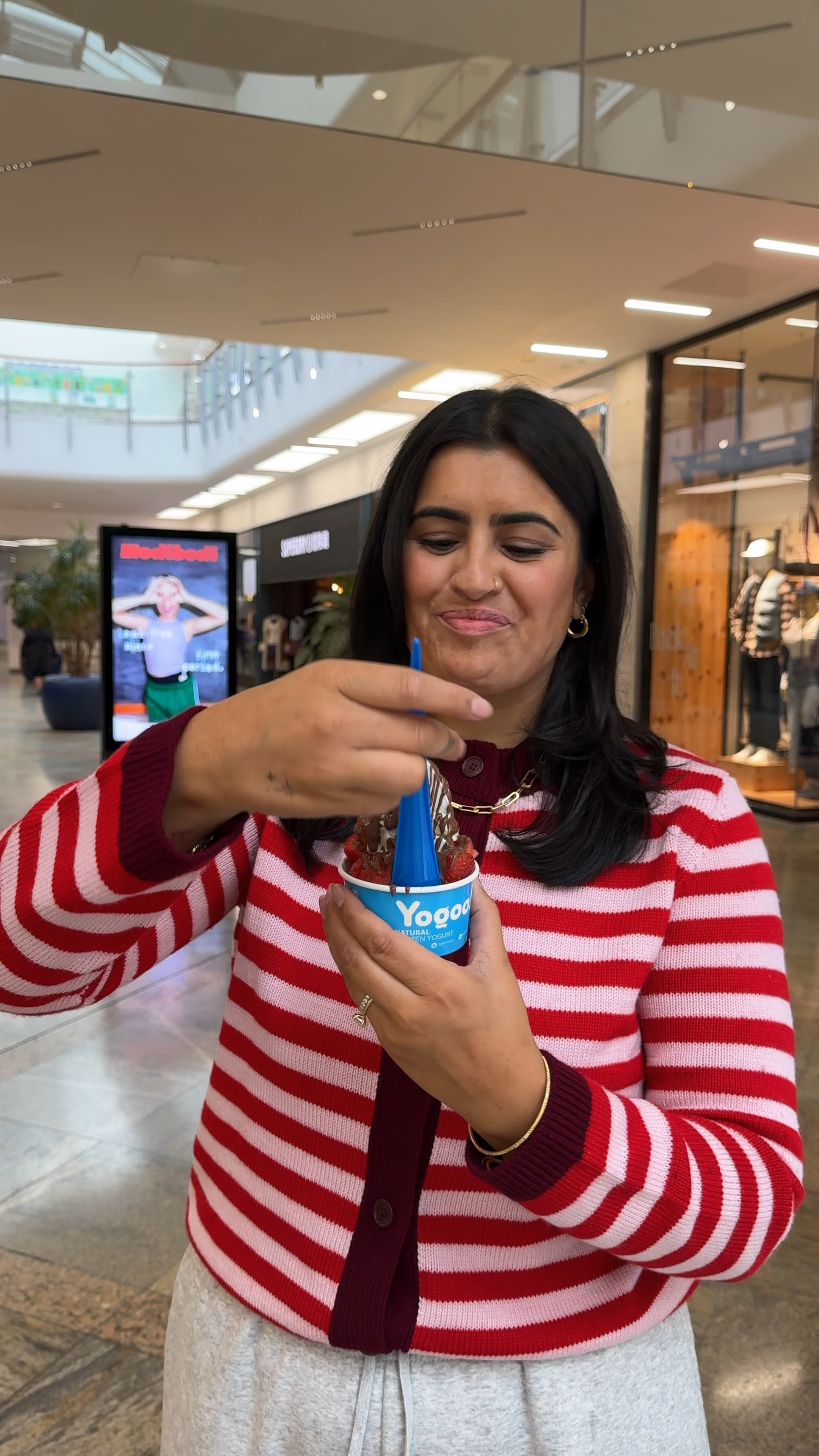 Summer to autumn calls for a cute cardi 🍂💐🎀💫

#LTKmidsize #LTKautumn #LTKmodest