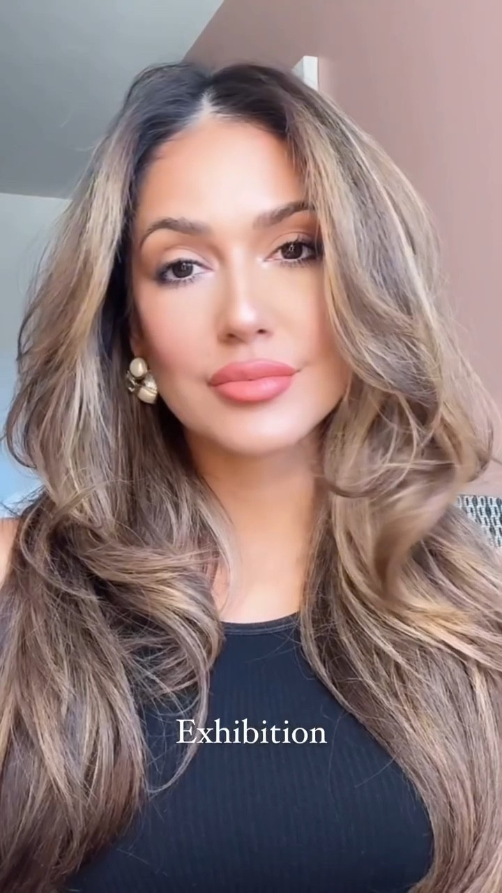 Don’t be shy, Be Explicit ❤️‍🔥
Which is your favorite shade? @narsissist
——
#makeupmonday #makeupoftheday #lipswatch #falllipstick #lipstickswatch #narslipstick