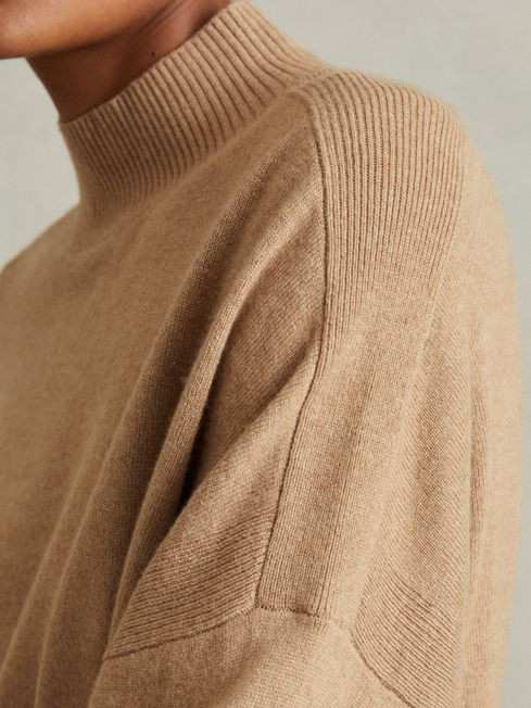 Alicia
                Wool Blend Funnel Neck Jumper | Reiss UK