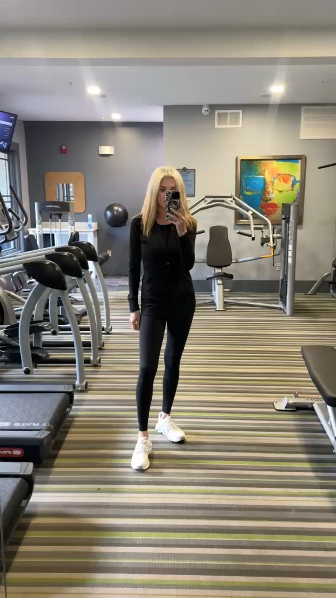 Wearing lululemon size 6 for my workout

#LTKOver40 #LTKActive #LTKStyleTip