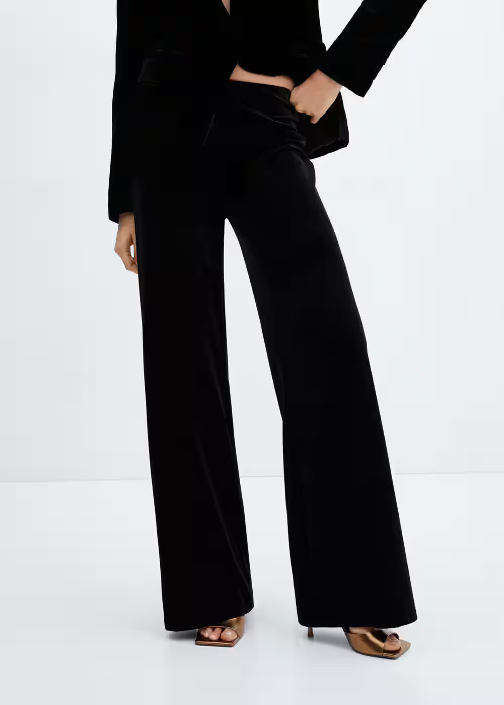 Velvet wideleg pants -  Women | Mango USA | MANGO (US)