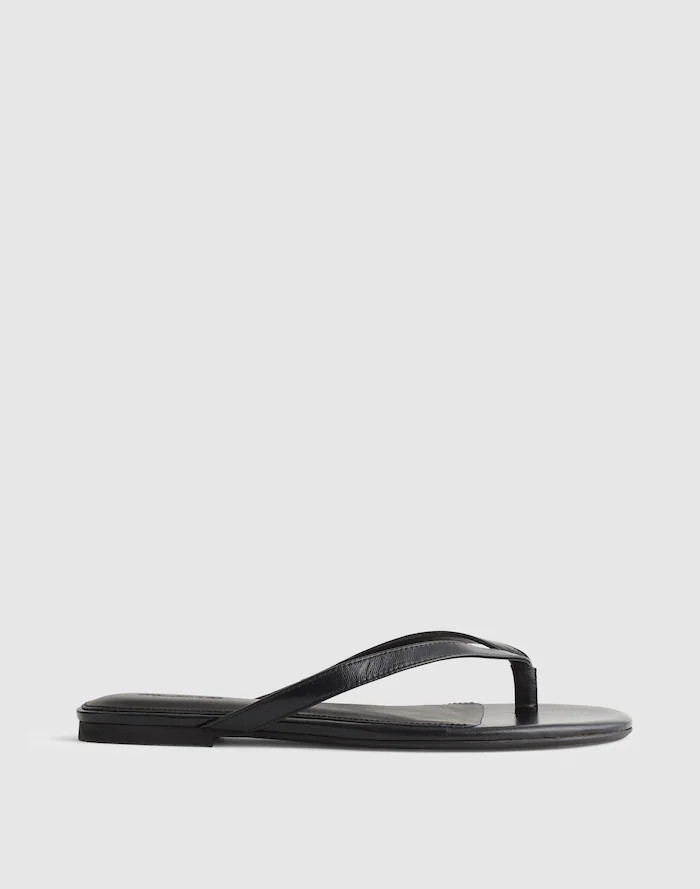 The Iggy Thong Sandal in Leather | Madewell