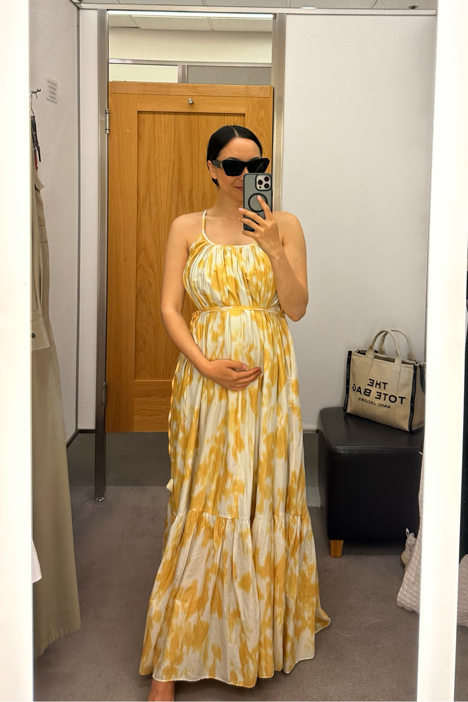 Spring/summer bump-friendly dress 💛

- wearing xxs, runs a little big 
- available in 4 other colors 

Spring dress / summer dress / bump friendly / maternity friendly / maxi dress / sunglasses / floral dress 

#LTKbump #LTKstyletip #LTKSeasonal