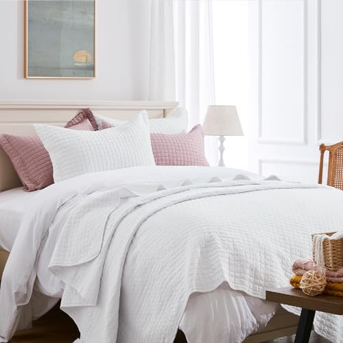 SunStyle Home White Queen Quilt Bedding Set, Lightweight Comforter Bedspread Full Soft Reversible Coverlet for All Season 3pcs Square Quilted Bed Set (1 Quilt 2 Pillow Shams)(90"x96") | Amazon (US)