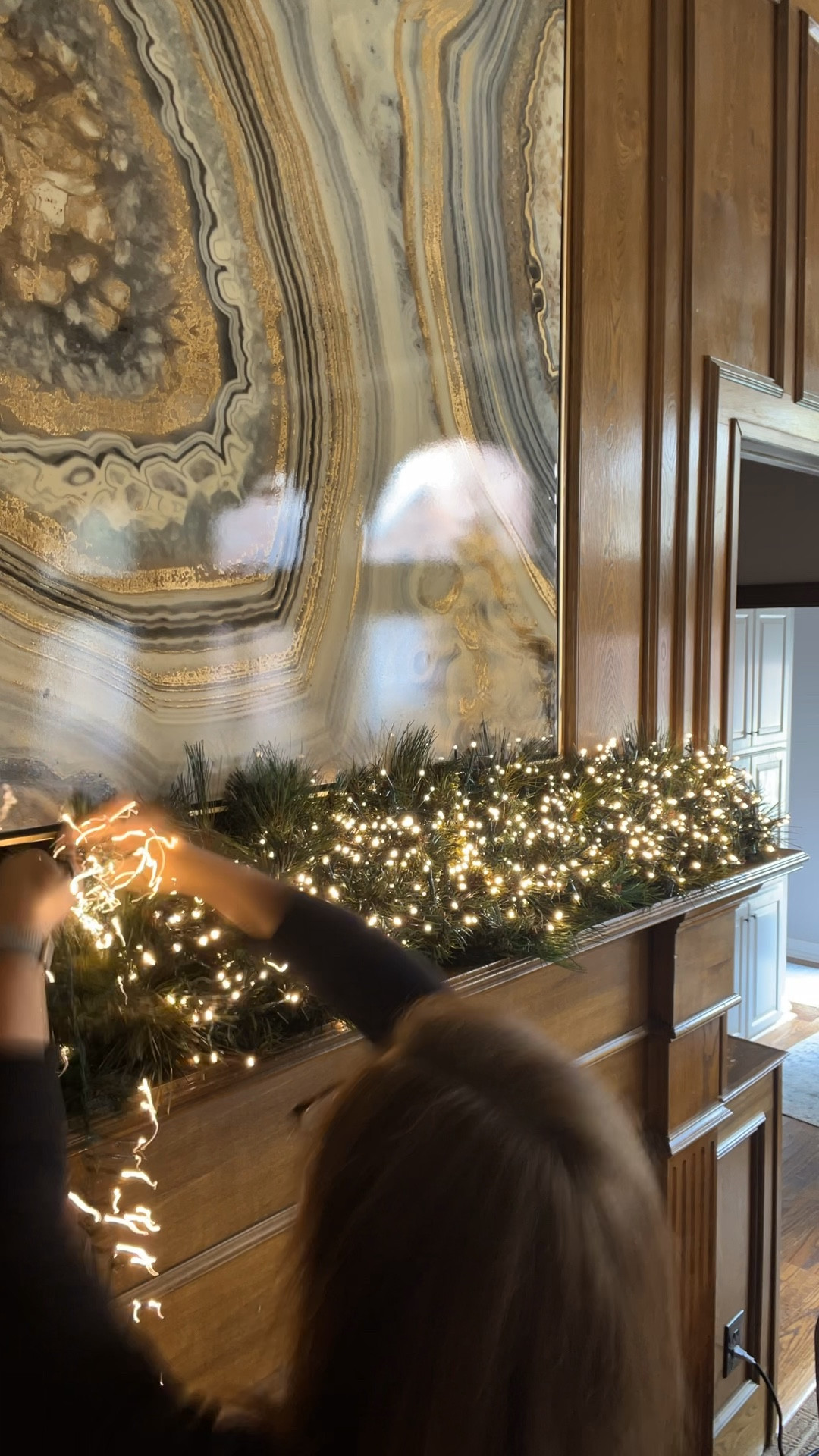 Lighting my mantel with the 50’ connectable cluster light that is almost sold out!  

#LTKhome #LTKHoliday

#LTKSeasonal