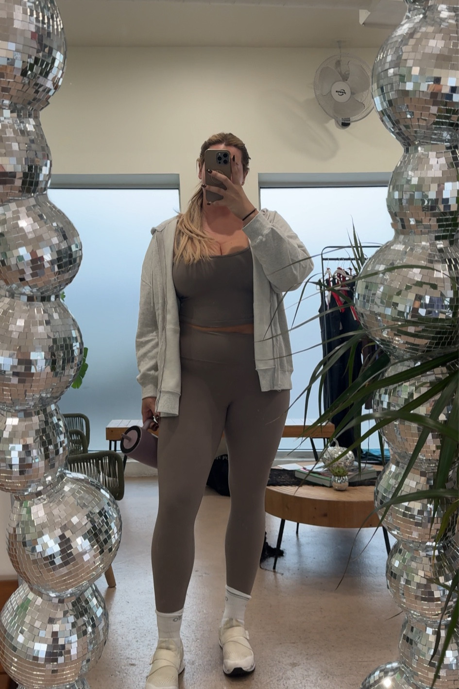 sooooo soft!! wearing an xl :) 

#LTKFitness #LTKMidsize