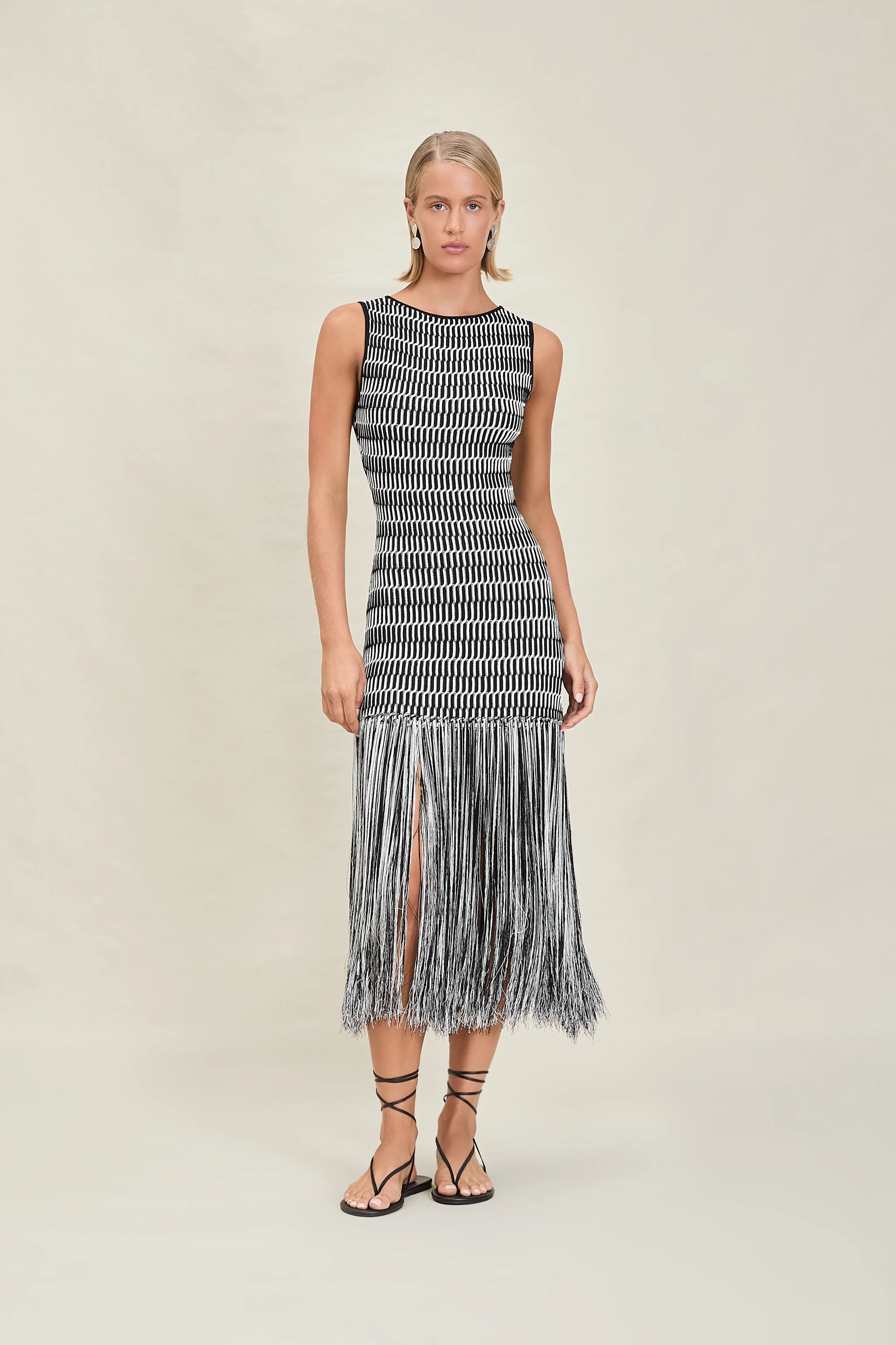 Leiza Dress | Devon Windsor