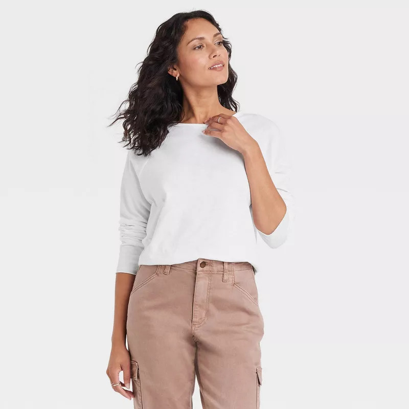 Women's Long Sleeve T-Shirt - Universal Thread™ White S | Target