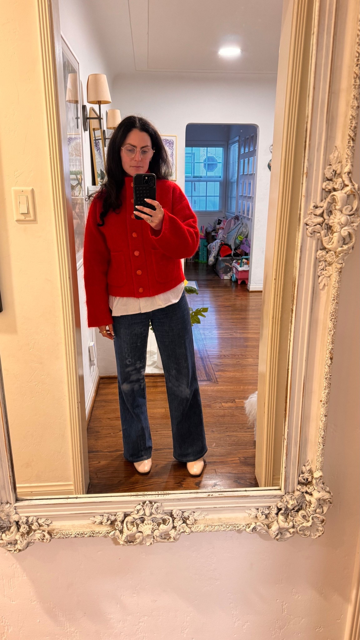 The coziest, softest sweater in the perfect shade of red ❤️. 

#LTKHoliday #LTKSeasonal #LTKootd