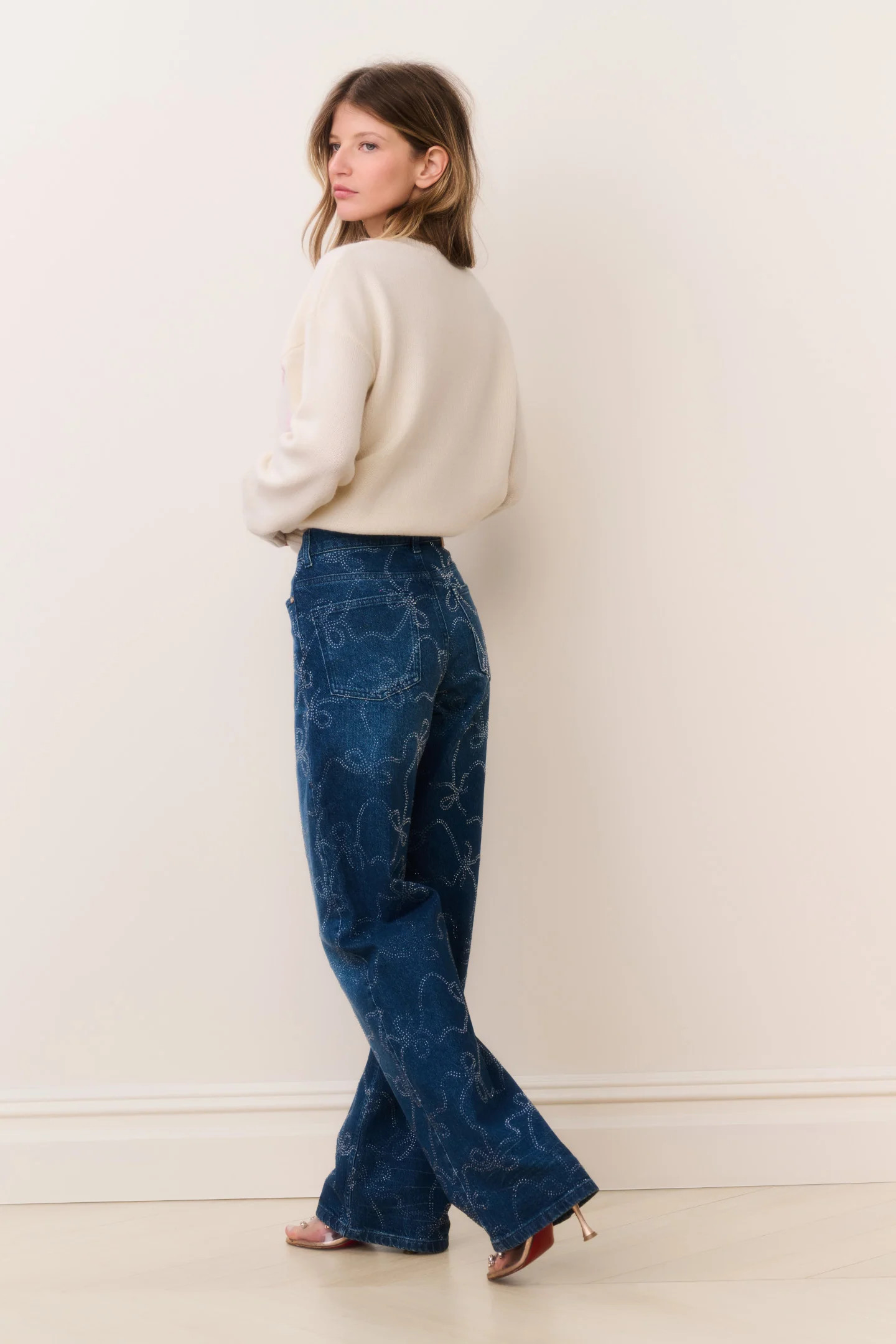 Dessa Crystal Bow Jeans | LoveShackFancy