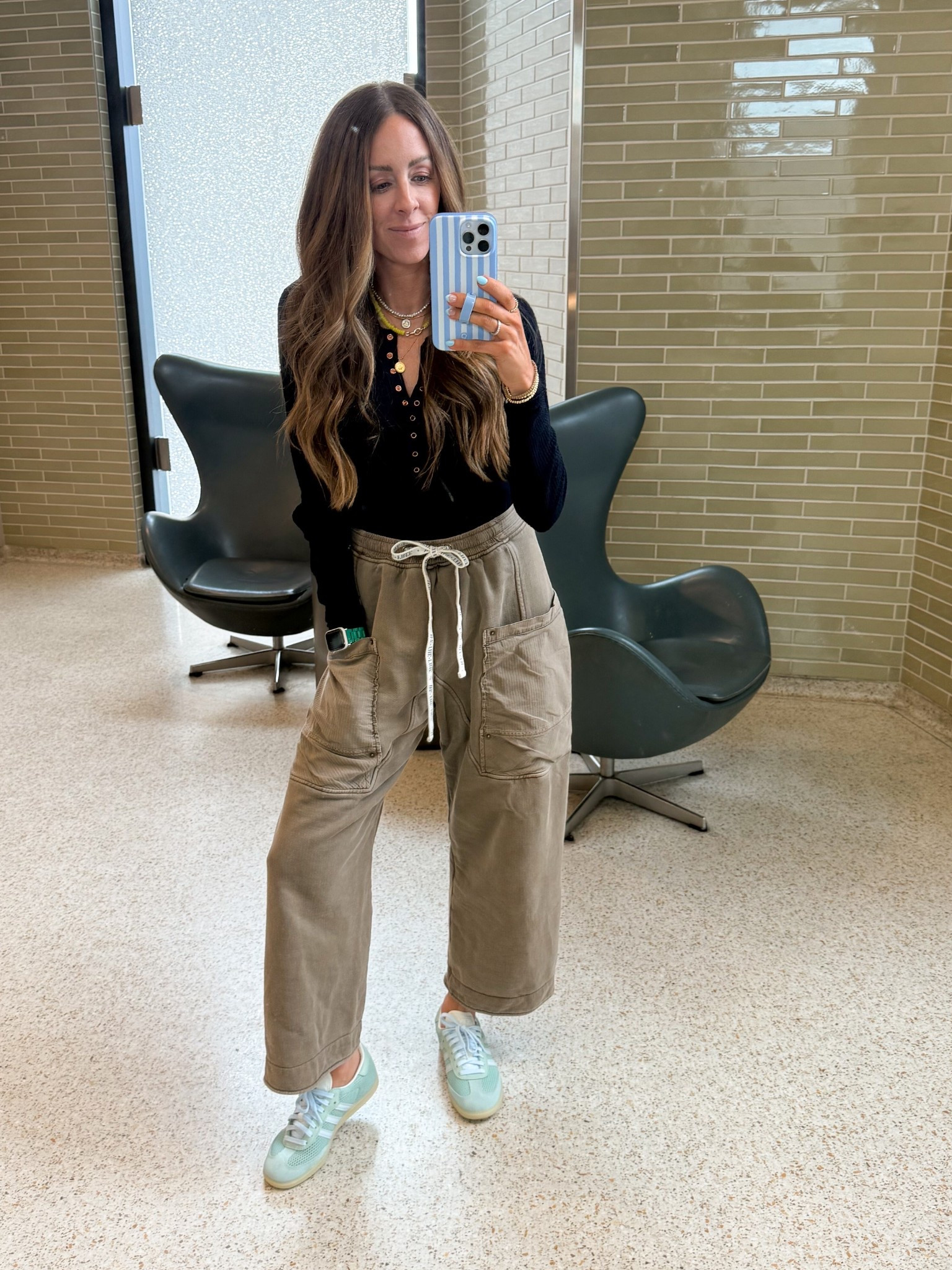 The comfiest travel outfit! Picture taken at San Fran airport!