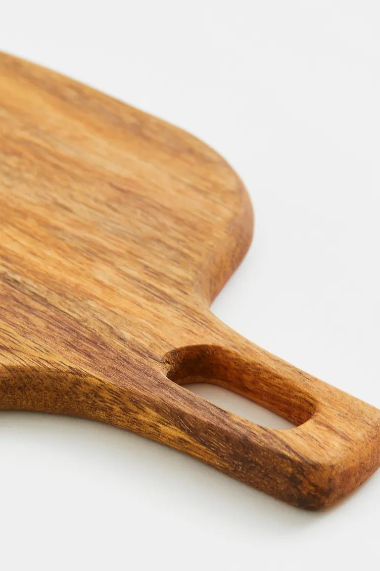 Small Wooden Cutting Board | H&M (US + CA)