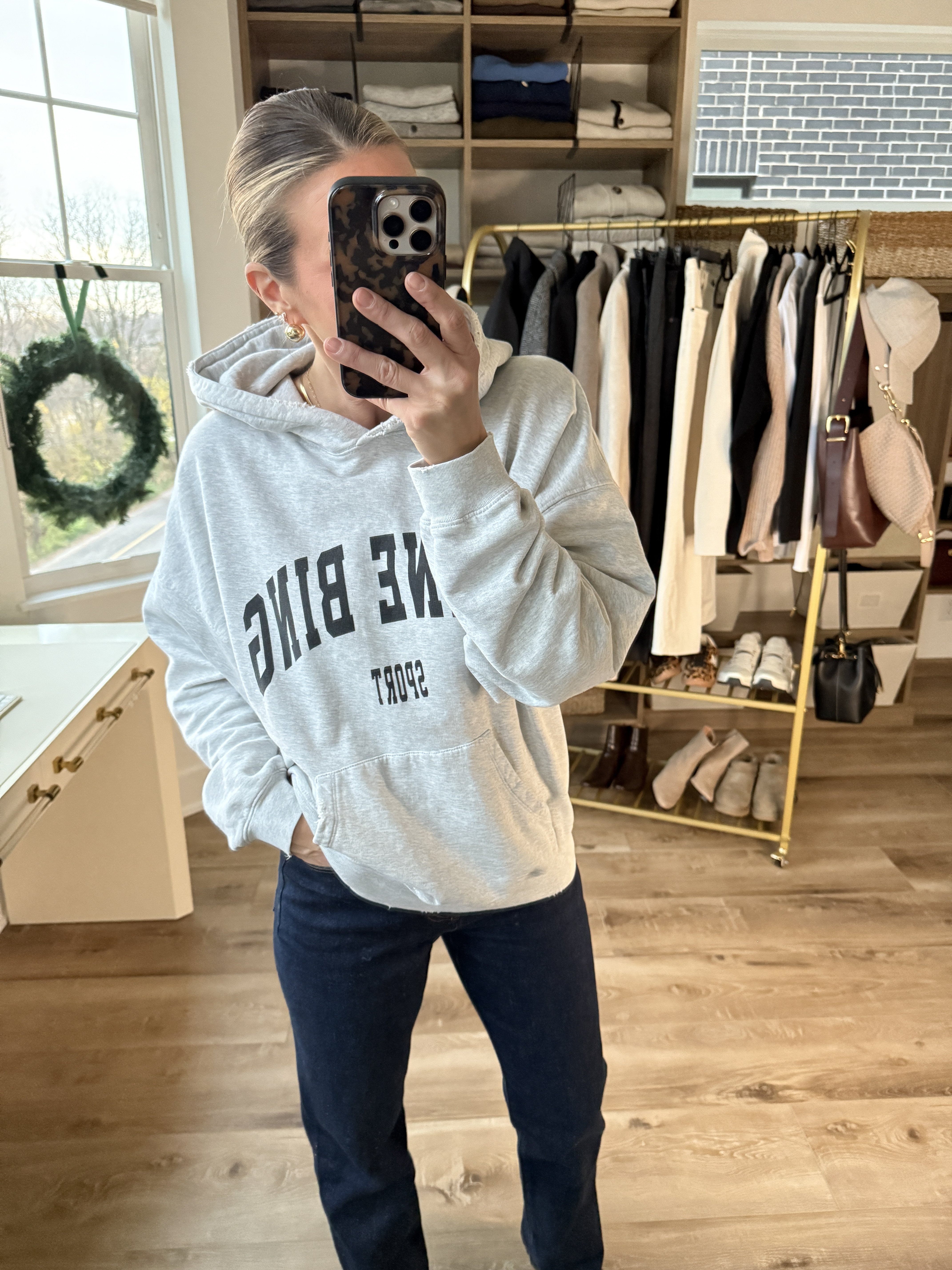 Wearing tts small (oversized fit)

#LTKFindsUnder100 #LTKFindsUnder50 #LTKStyleTip