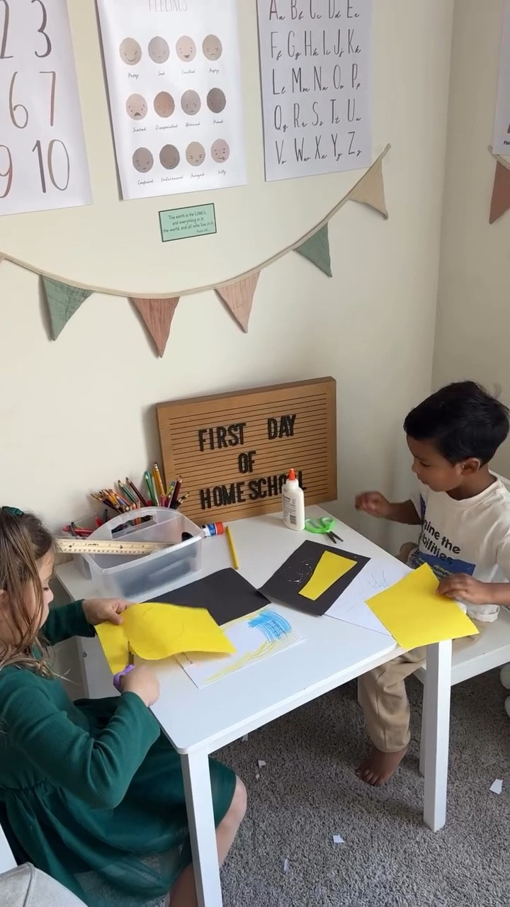 First day of homeschool and already know I made the right decision for our family ❤️🙏🏠
.
.
#homeschooling #momof3 #homeschool #christianmom #momlife #stayathomemom #sahm #christianfamily #kansasmom #kcmom